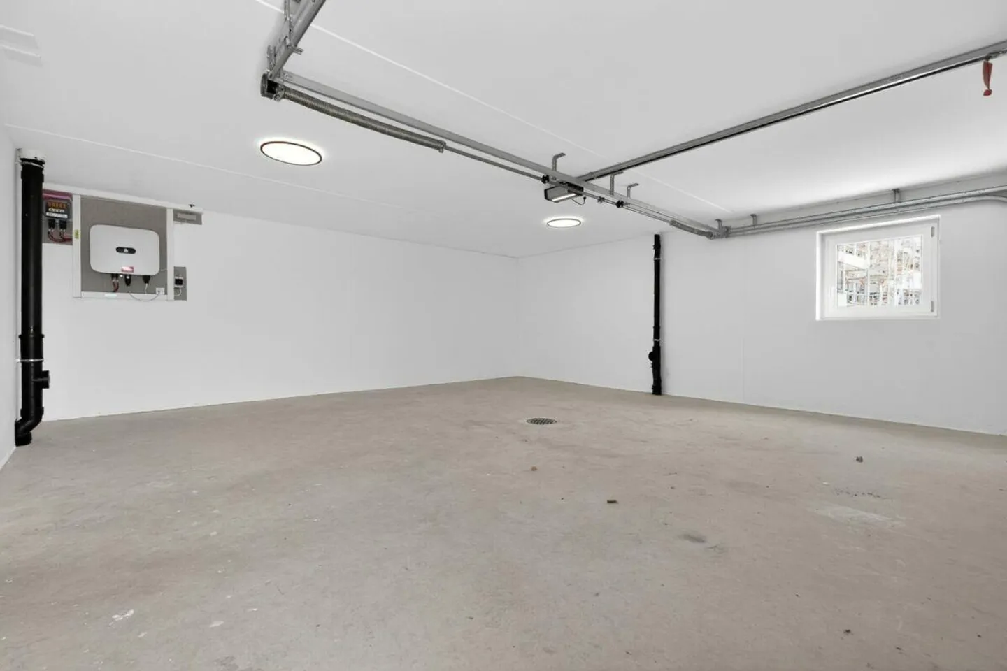 Modern 5.5-room single-family house with flexible 2.5-room apartment - Photo 25 of 30