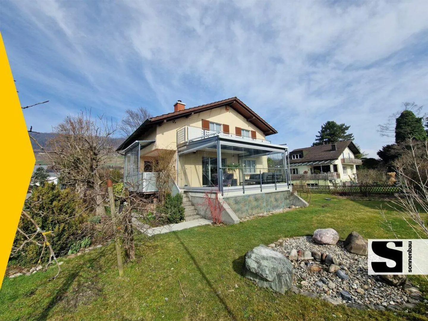 Renovated 5.5 Room Single Family House in a Quiet Location - Photo 1 of 19