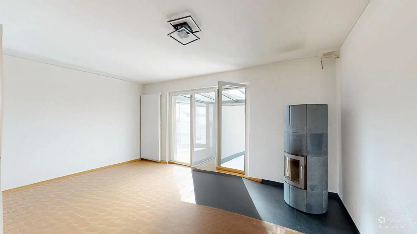 Renovated 5.5 Room Single Family House in a Quiet Location - Photo 8 of 19