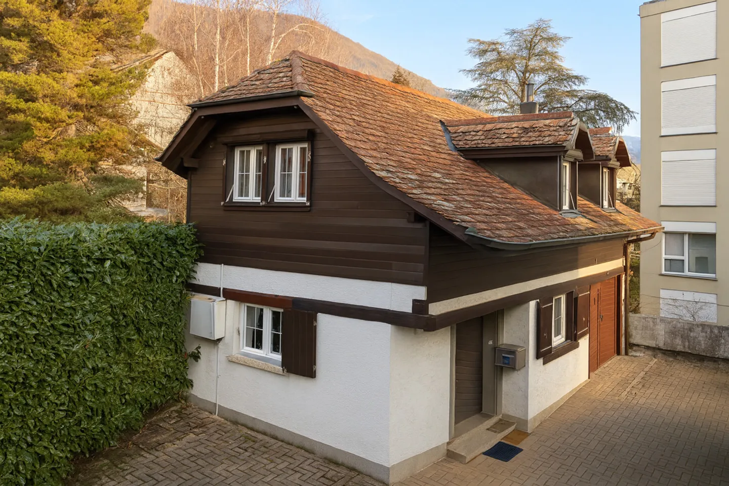 For rent - small 3-room house - Photo 1 of 8