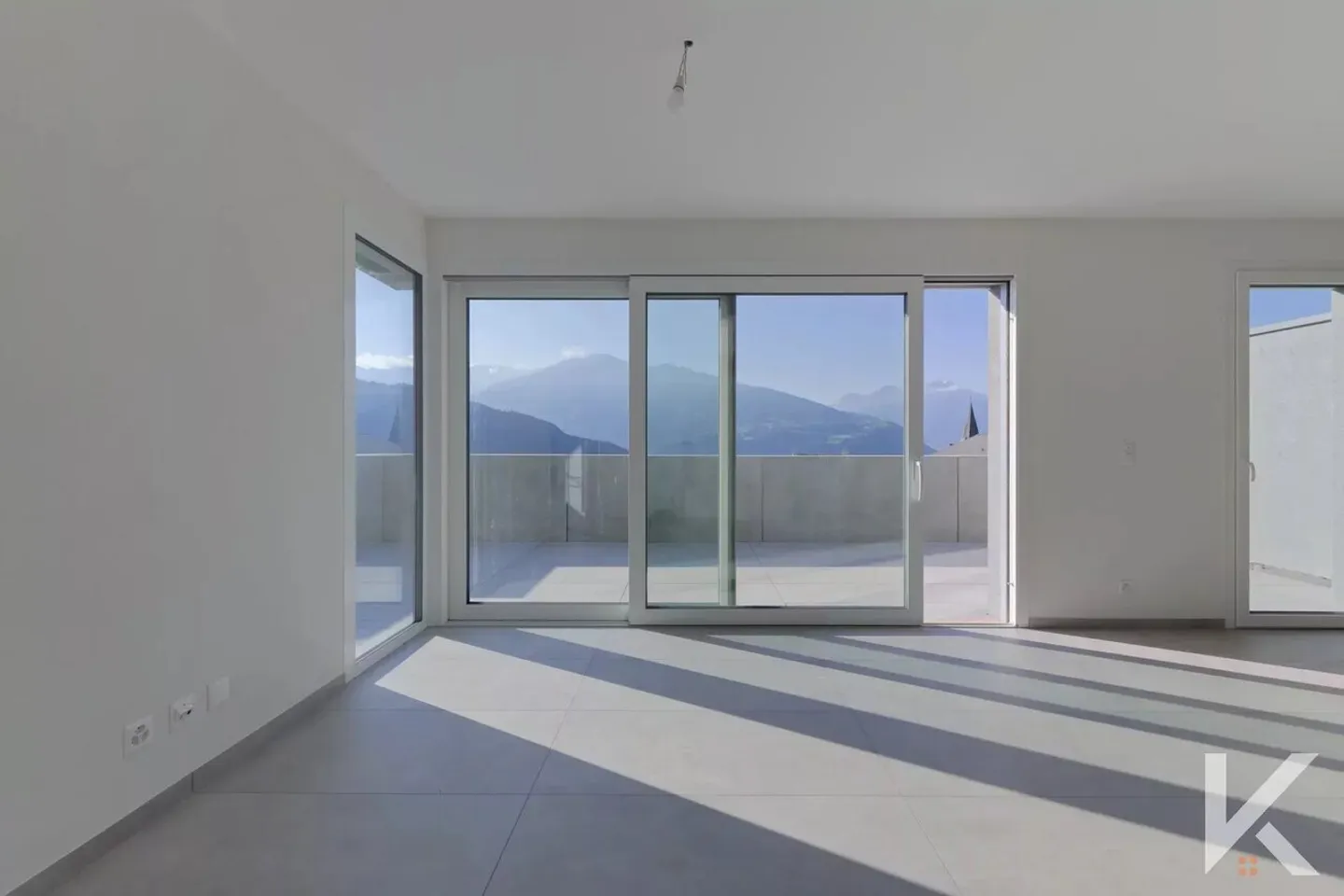 Magnifica villa a schiera in un quartiere residenziale - Foto 8 di 13