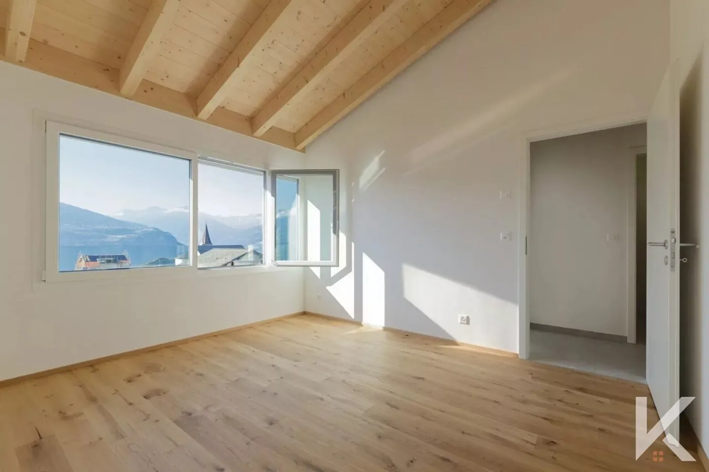 Magnifica villa a schiera in un quartiere residenziale - Foto 12 di 13