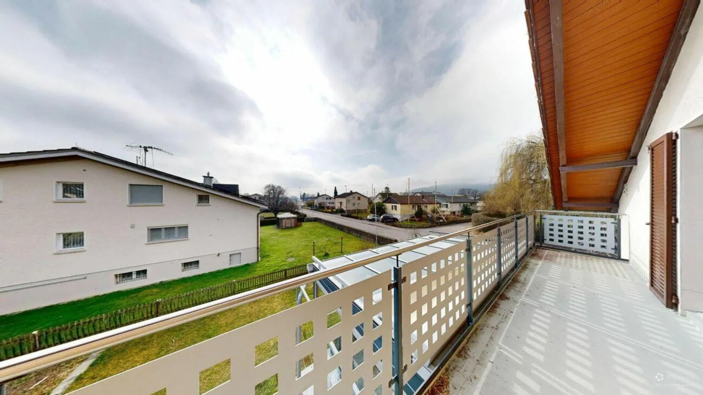 Renovated 5.5 Room Single Family House in a Quiet Location - Photo 16 of 19