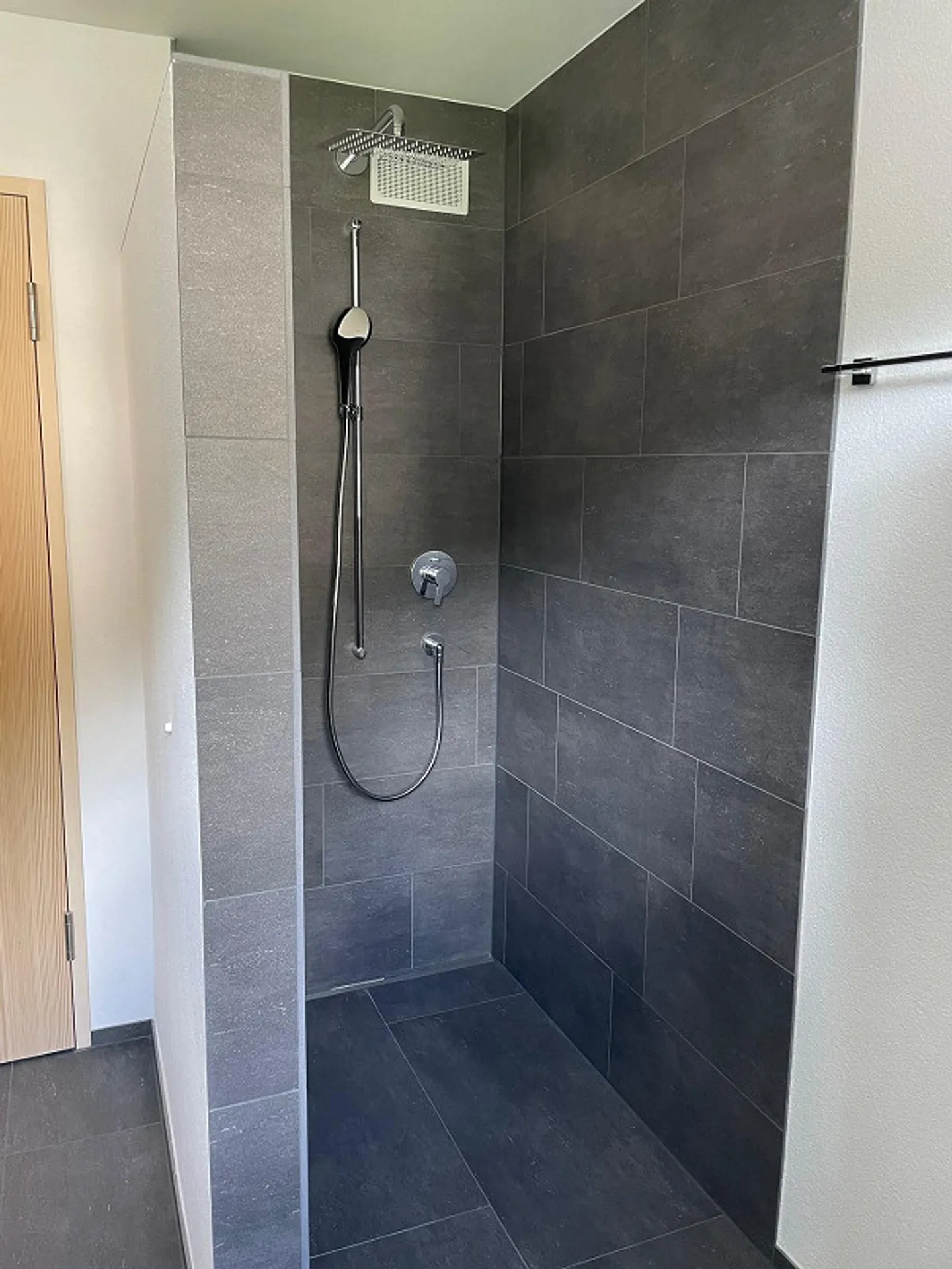 Moderne Wohnung in zentraler Lage - Foto 7 von 10