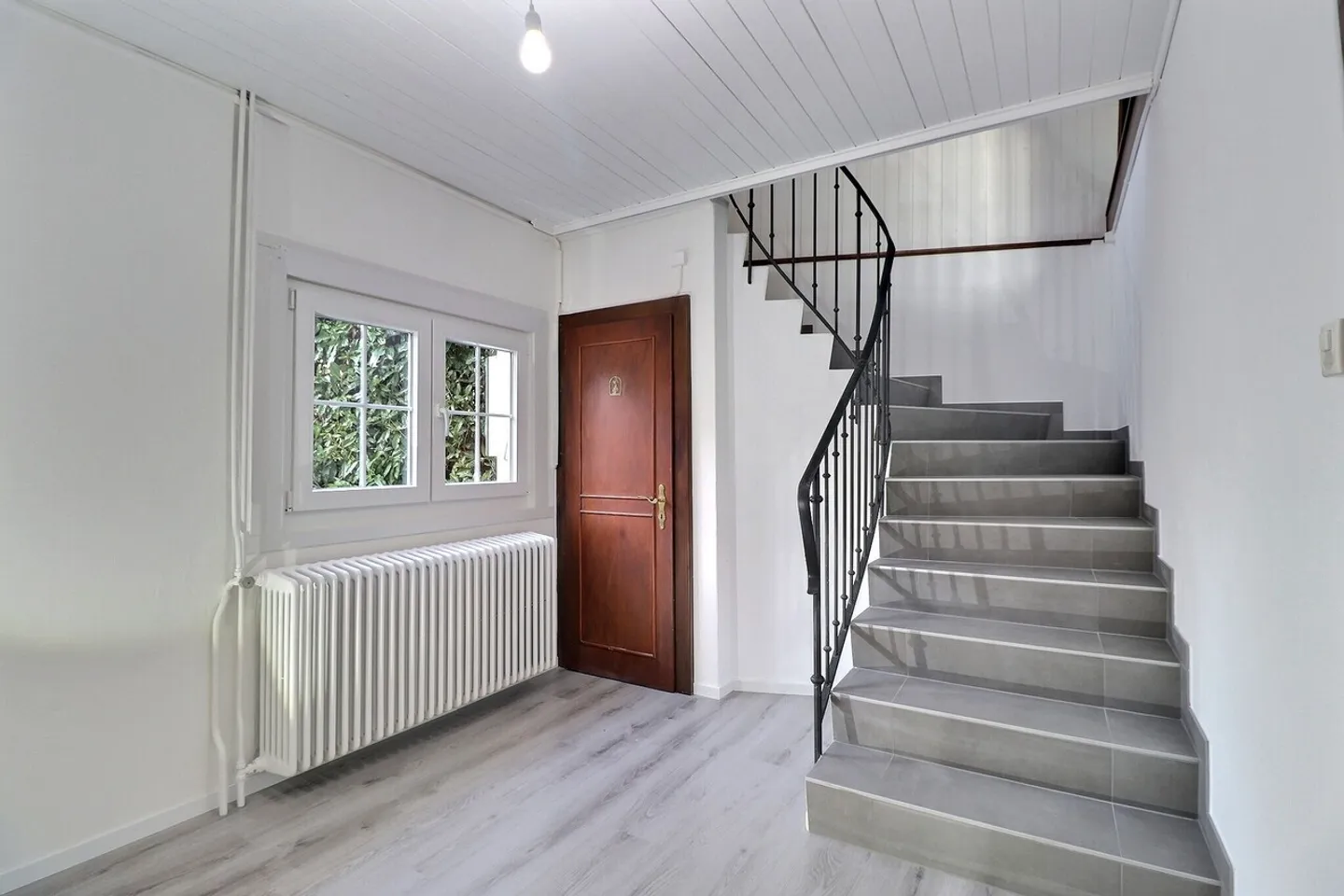 For rent - small 3-room house - Photo 3 of 8