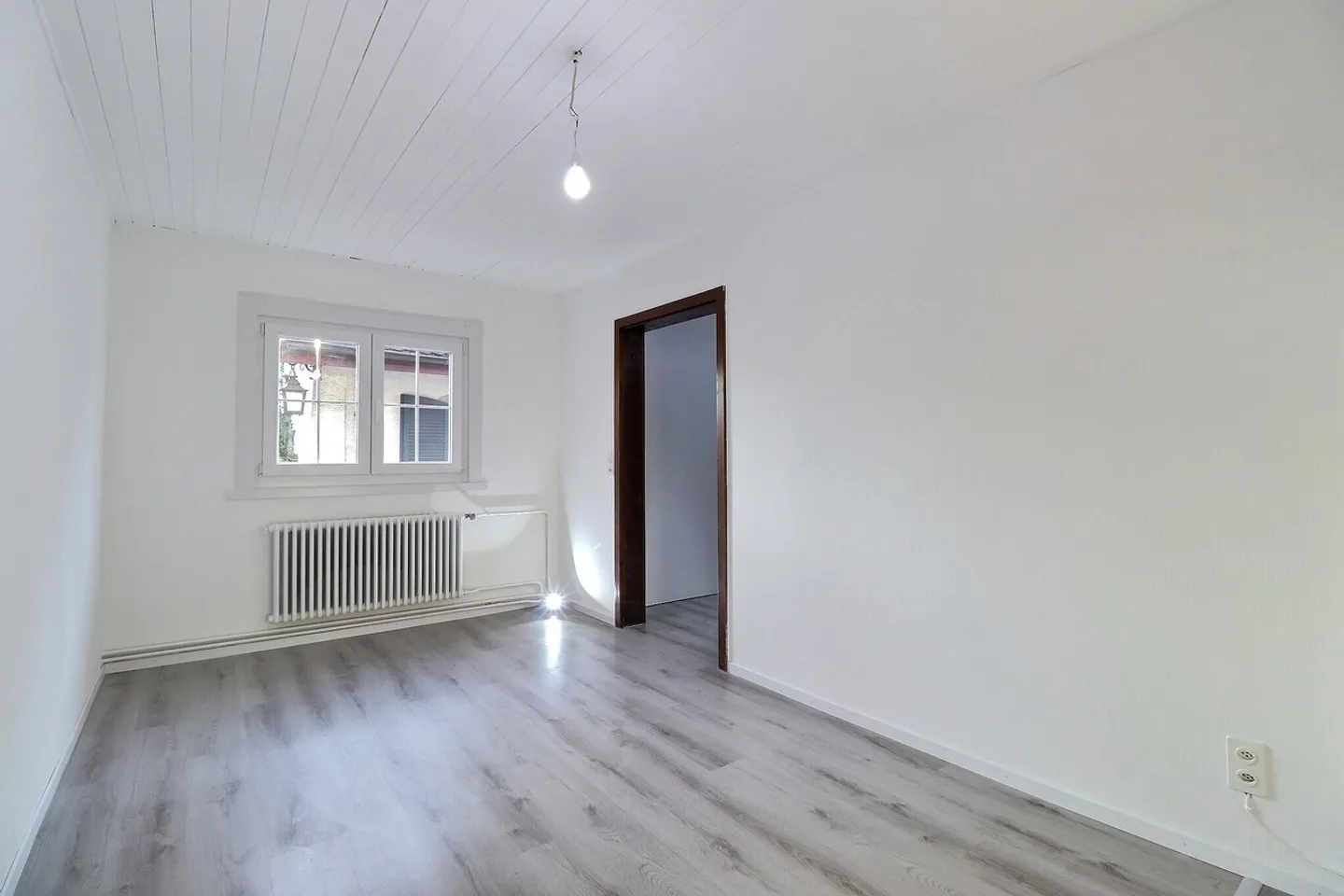 For rent - small 3-room house - Photo 5 of 8