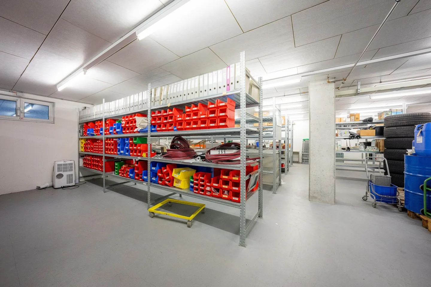 Ideale per ufficio, studio, laboratorio - spazi commerciali di 338 m² - Foto 9 di 11