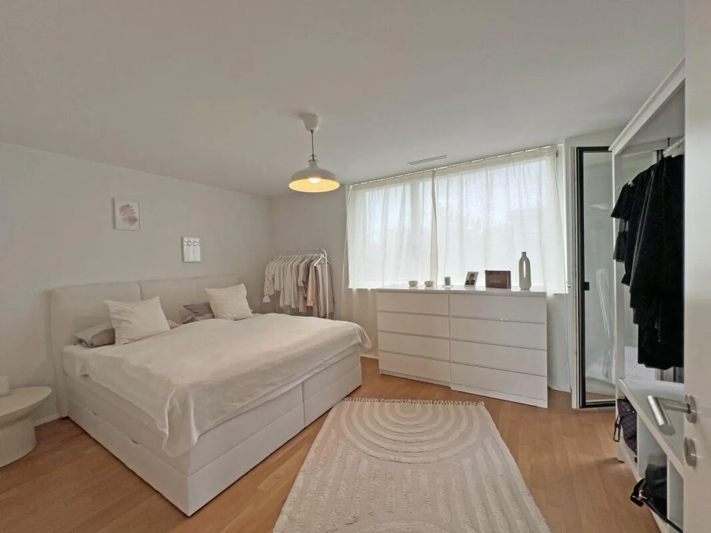 Penthouse Flair with Alpine Panorama - Photo 3 of 6