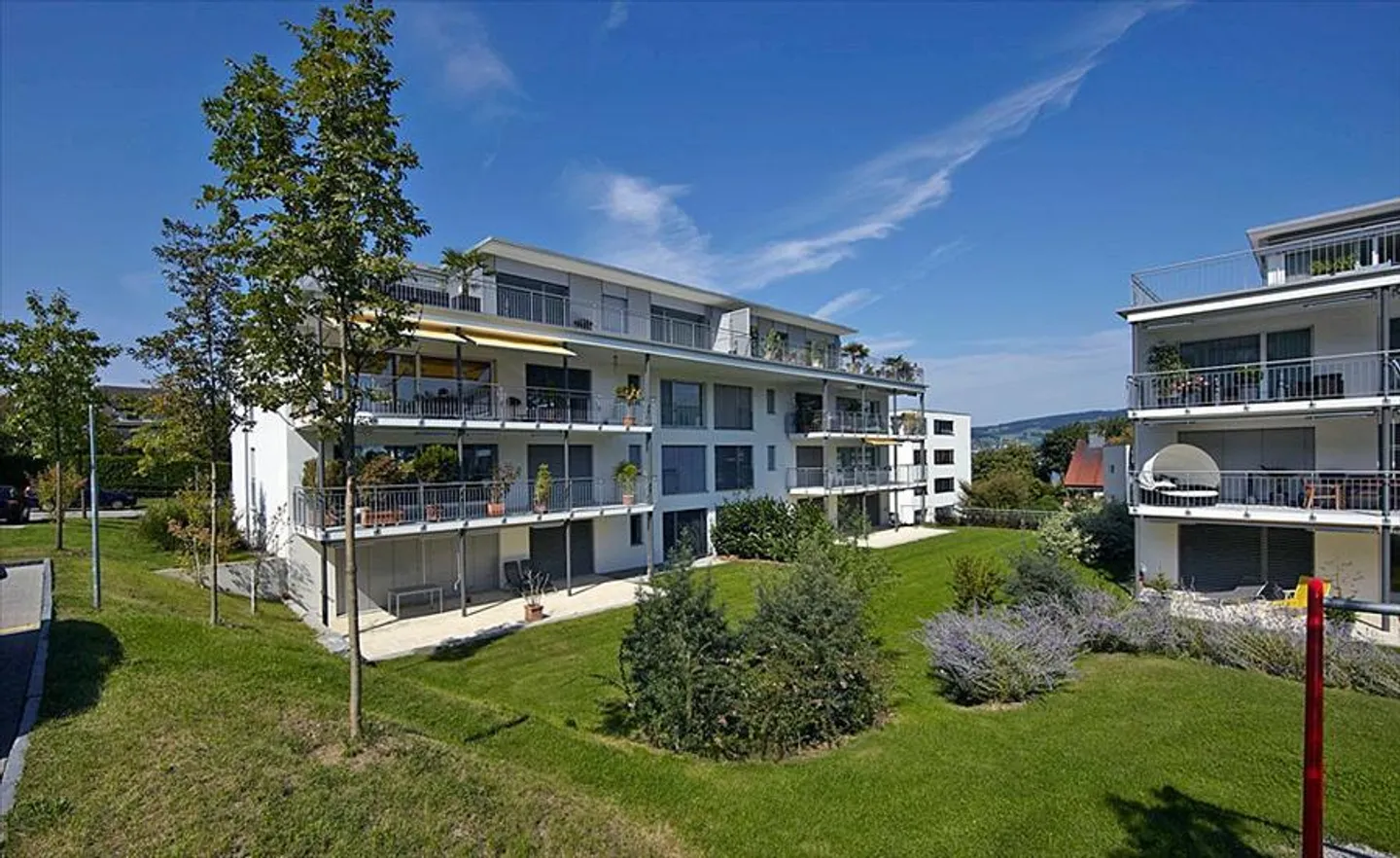 Vie sophistiquée et flexible dans un emplacement recherché ! - Photo 1 sur 7