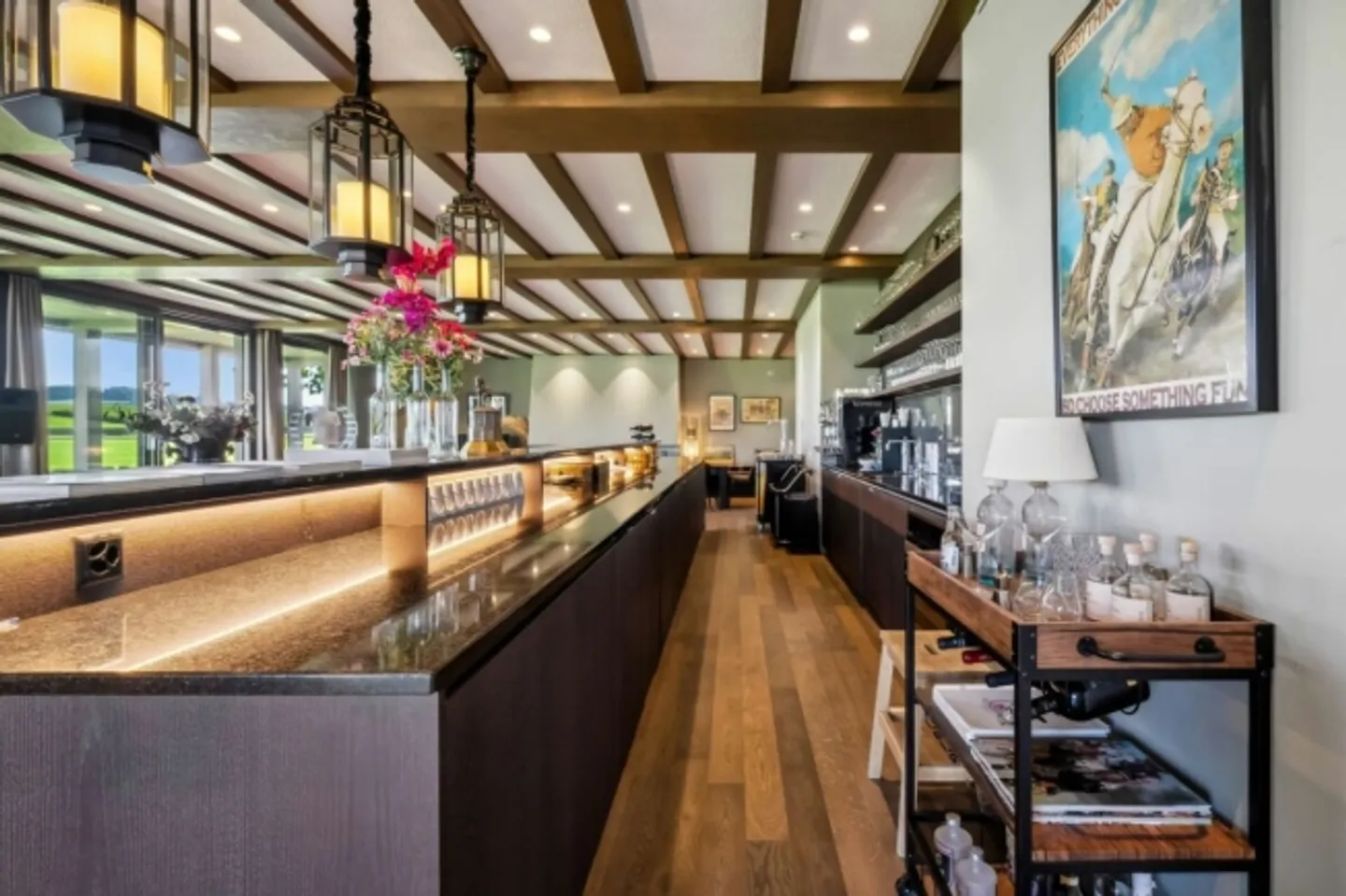 Residential building for sale - Photo 5 of 9