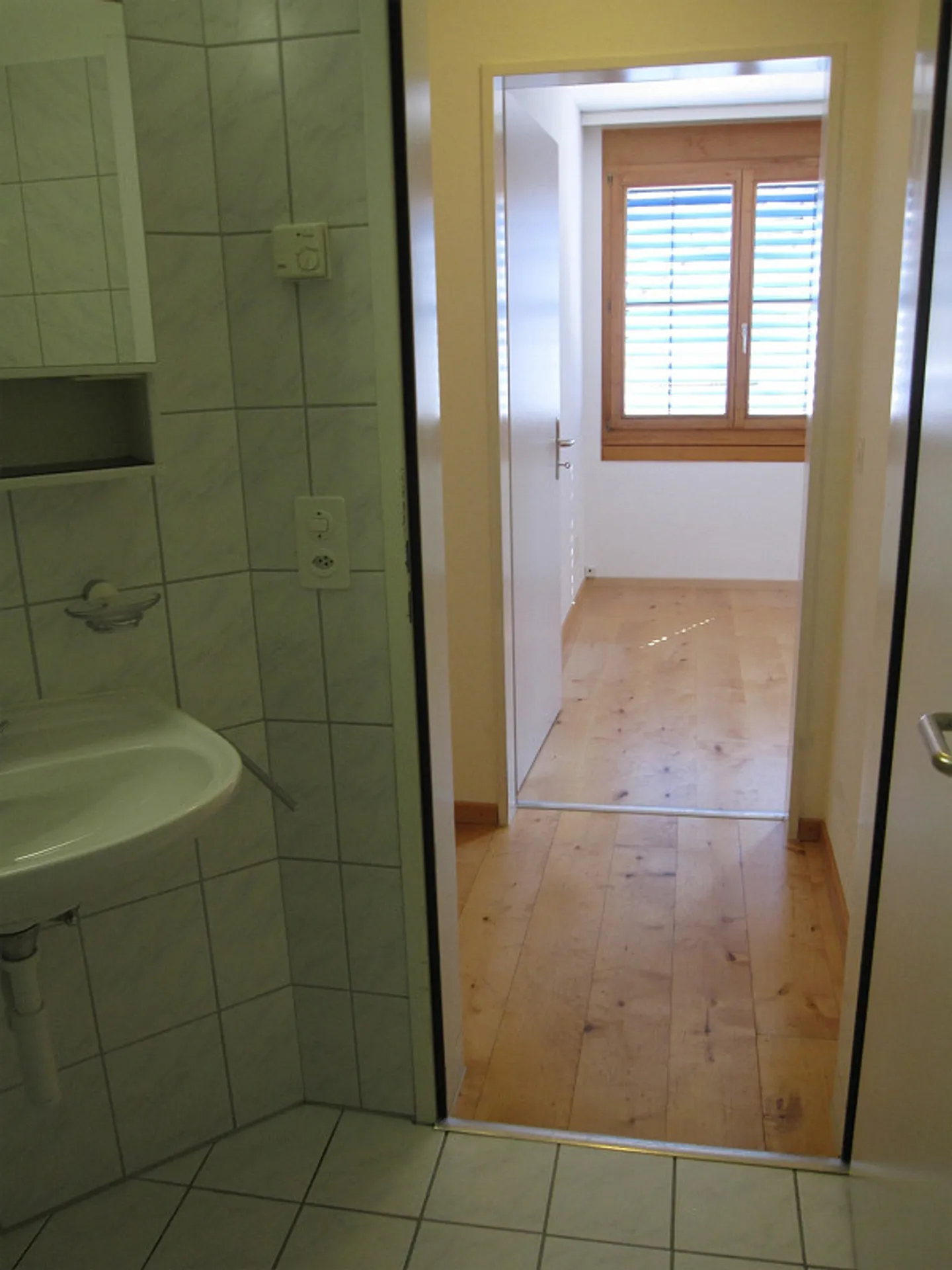 zentral gelegene 3.5 Zimmerwohnung - Foto 6 von 8