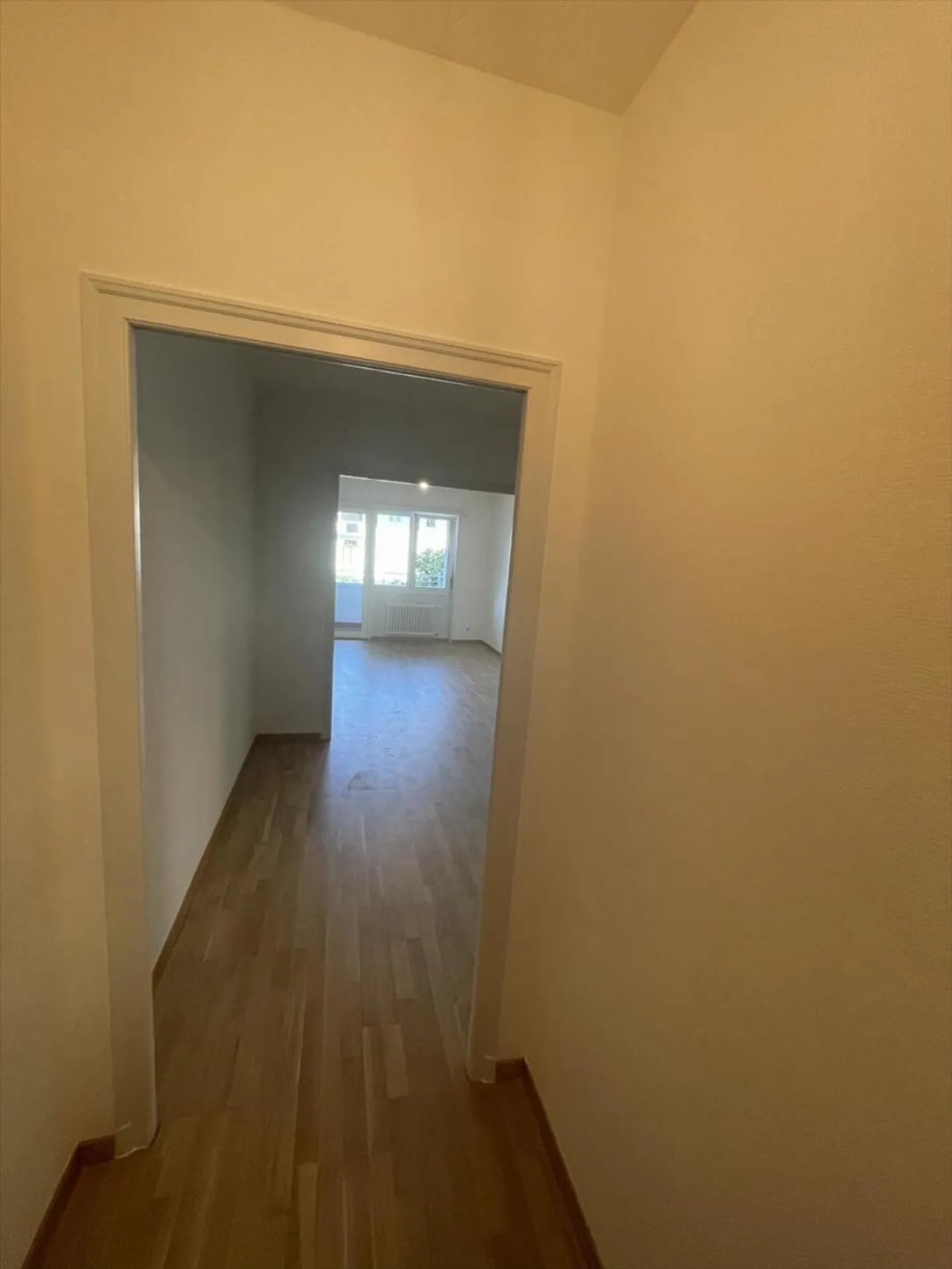 Appartement 3 pièces - Photo 2 sur 8