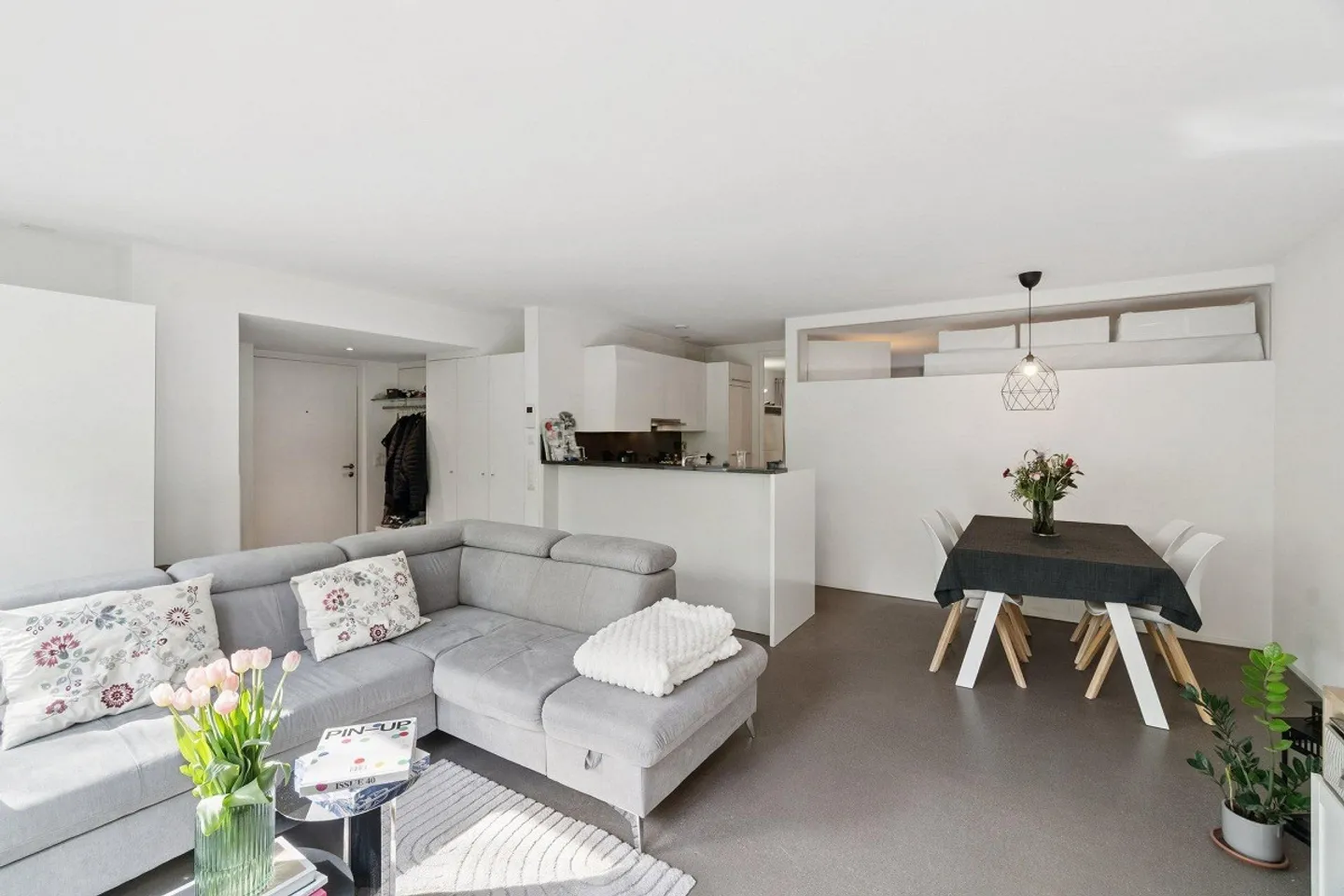 Small & Fine - Perfect Retreat with Garden Seating Area - Photo 3 of 4