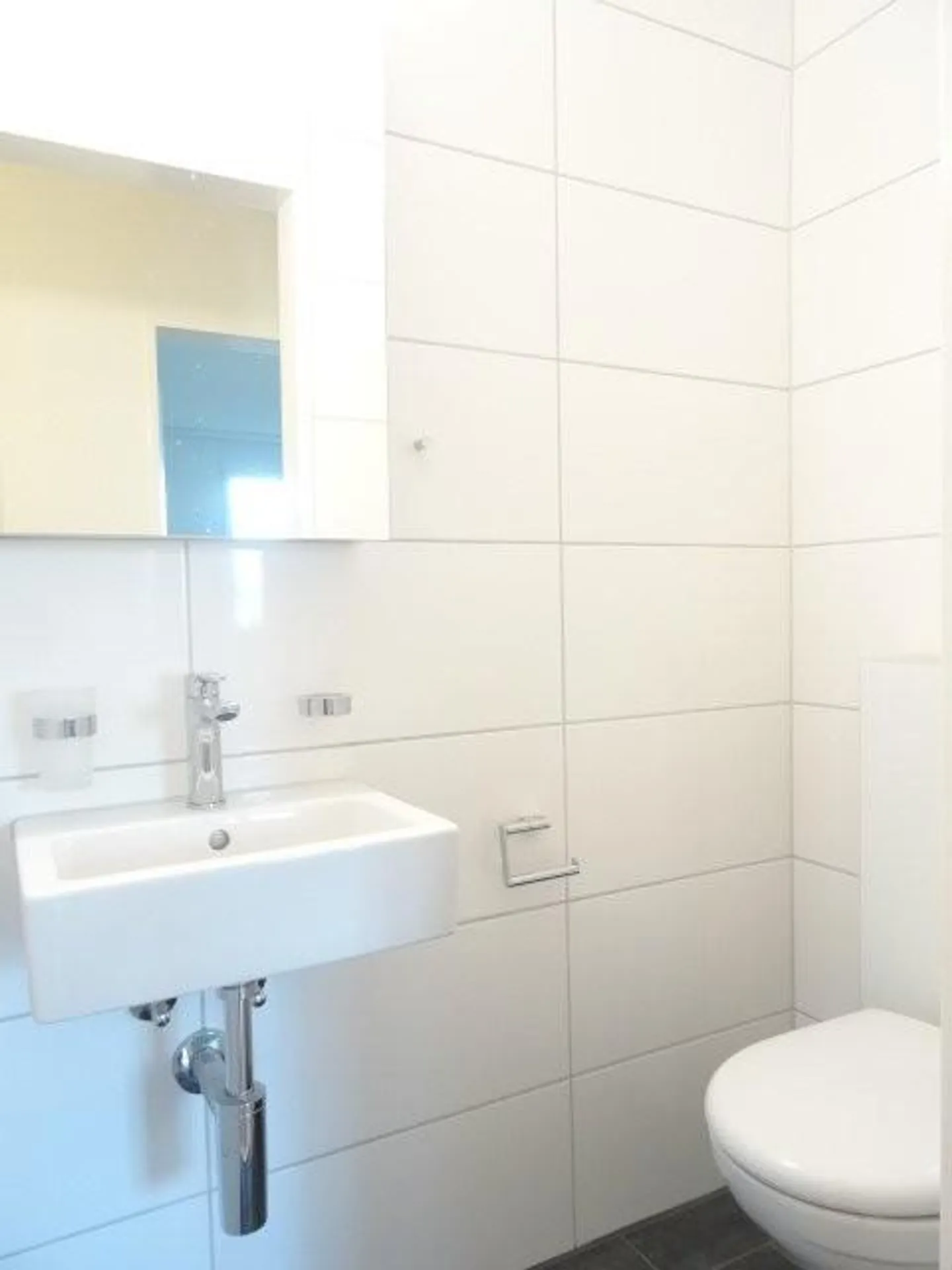 Appartement moderne 3.5 pièces de 81 m² au 2ème étage - Photo 3 sur 13