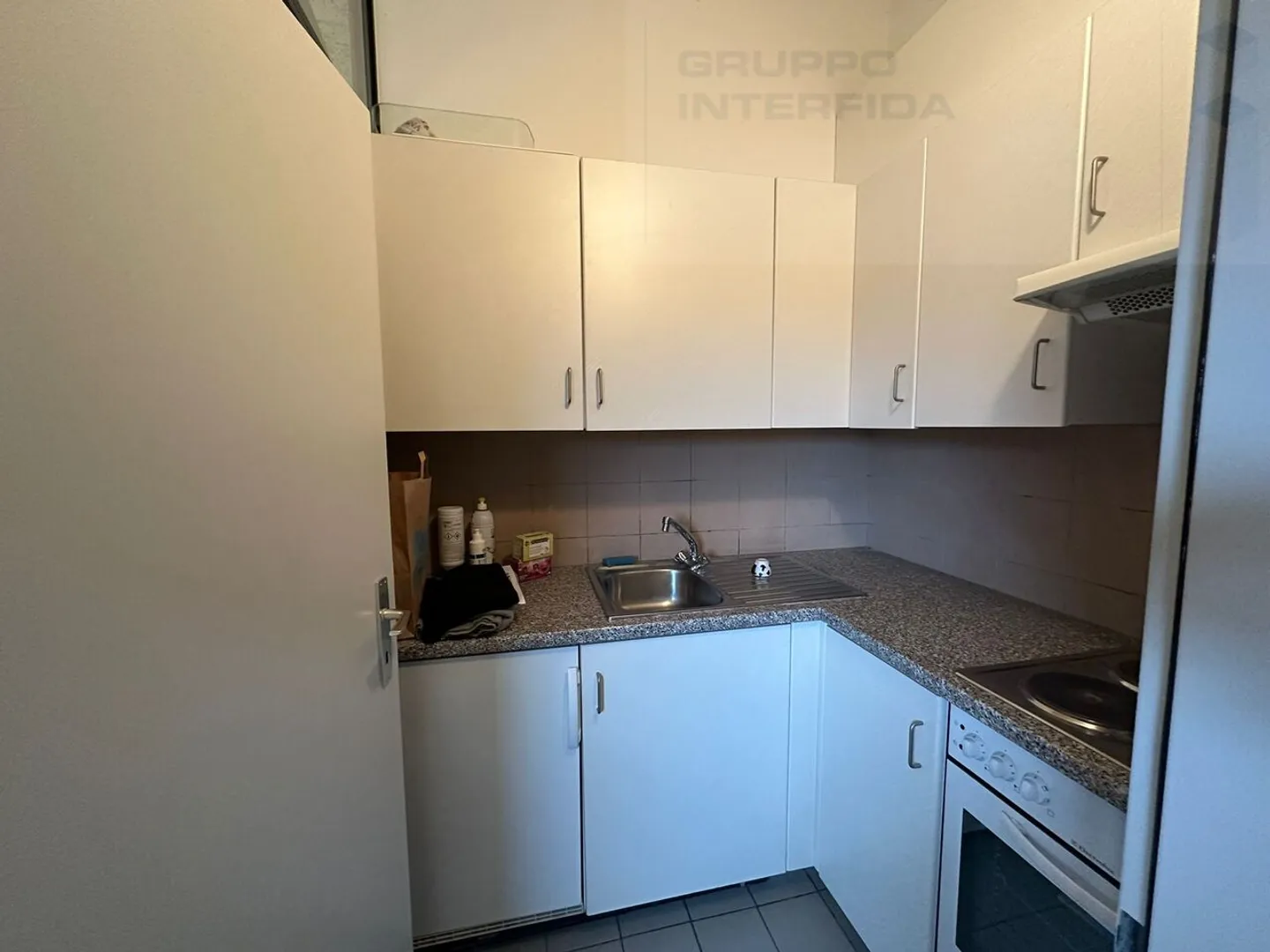 COMMERCIAL BUILDING FOR INCOME INVESTMENT - Photo 8 of 8