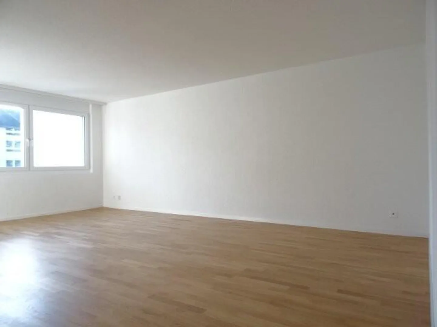 Appartement moderne 3.5 pièces de 81 m² au 2ème étage - Photo 4 sur 13