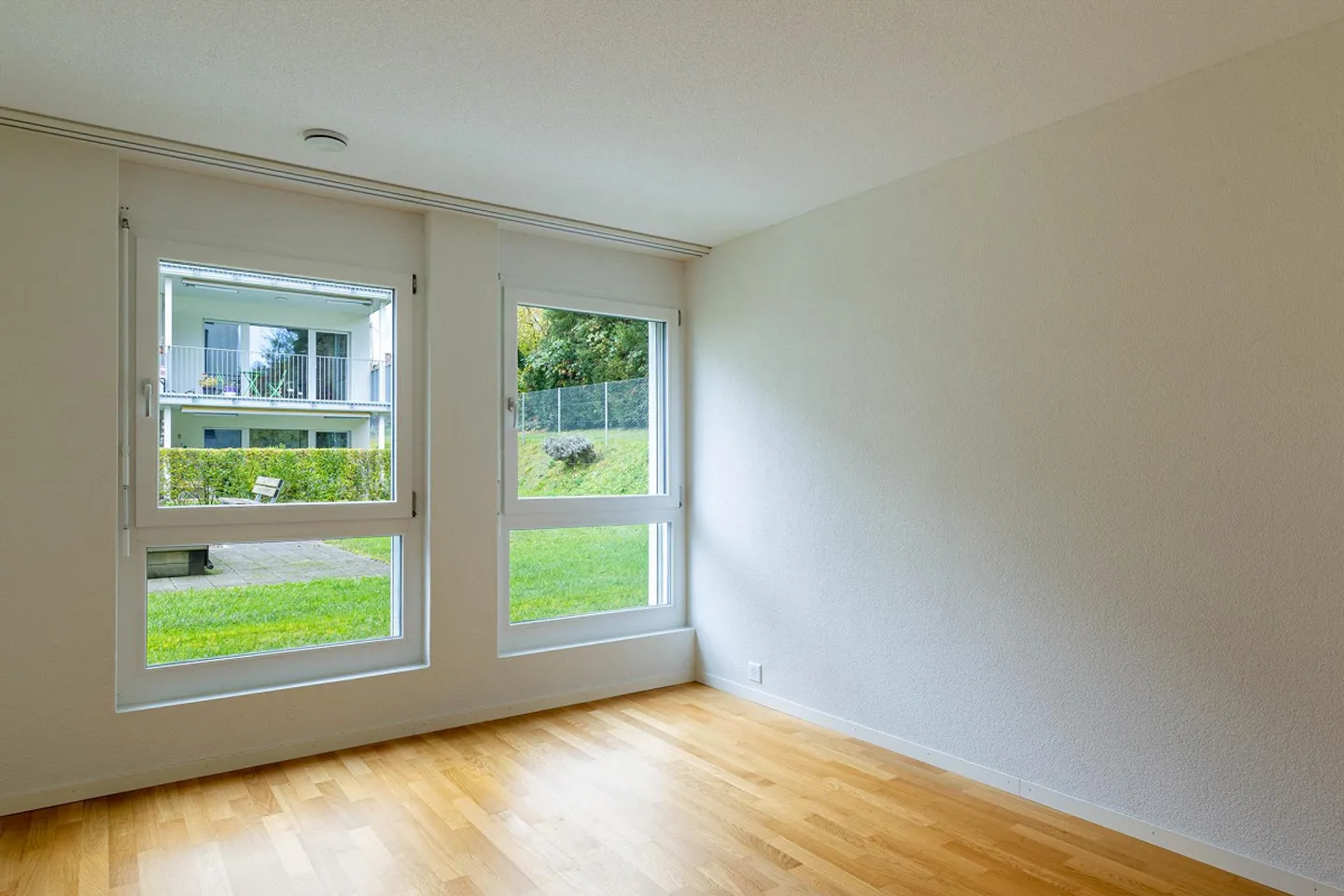 Appartamento accogliente di 4,5 stanze con balcone - Foto 6 di 10