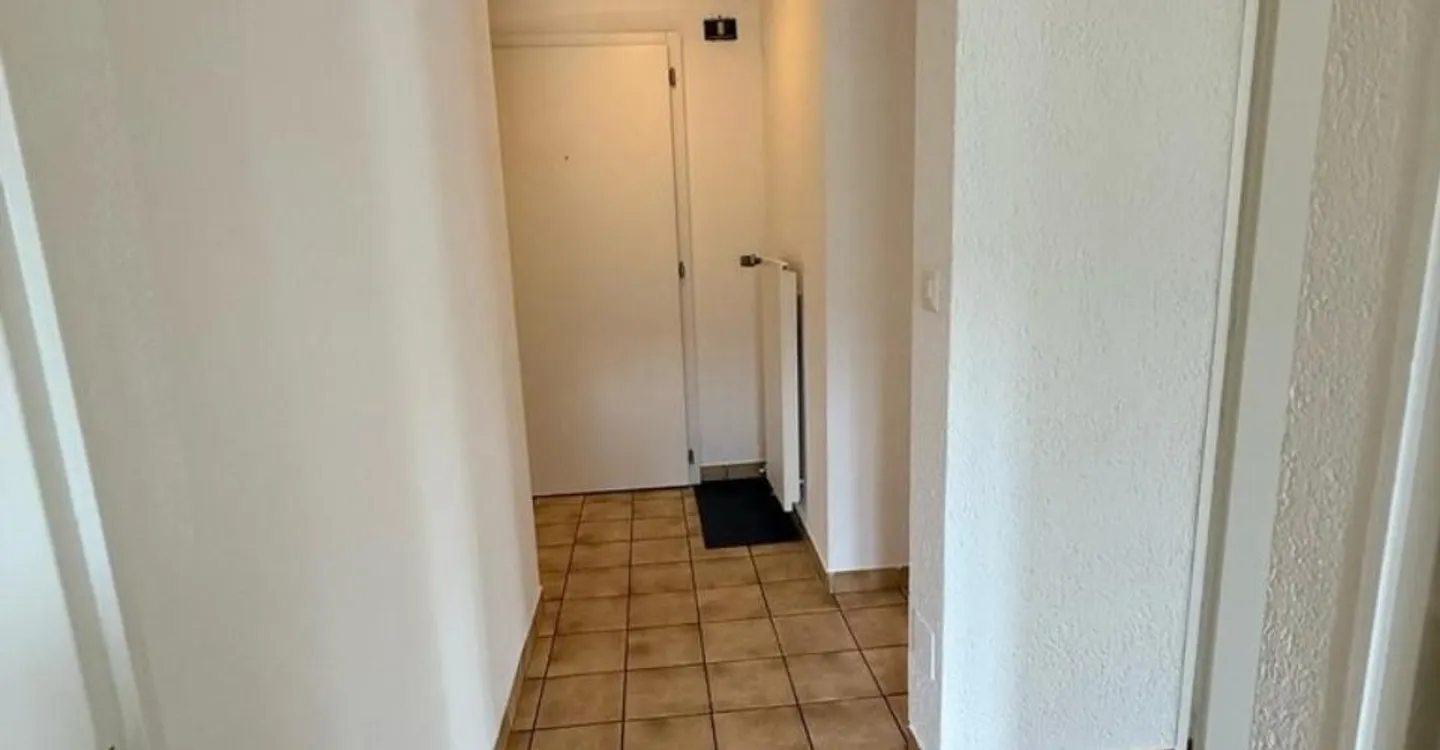 Zu ergreifen! Wunderschöne Wohnung im Herzen von Chippis! - Foto 2 von 6