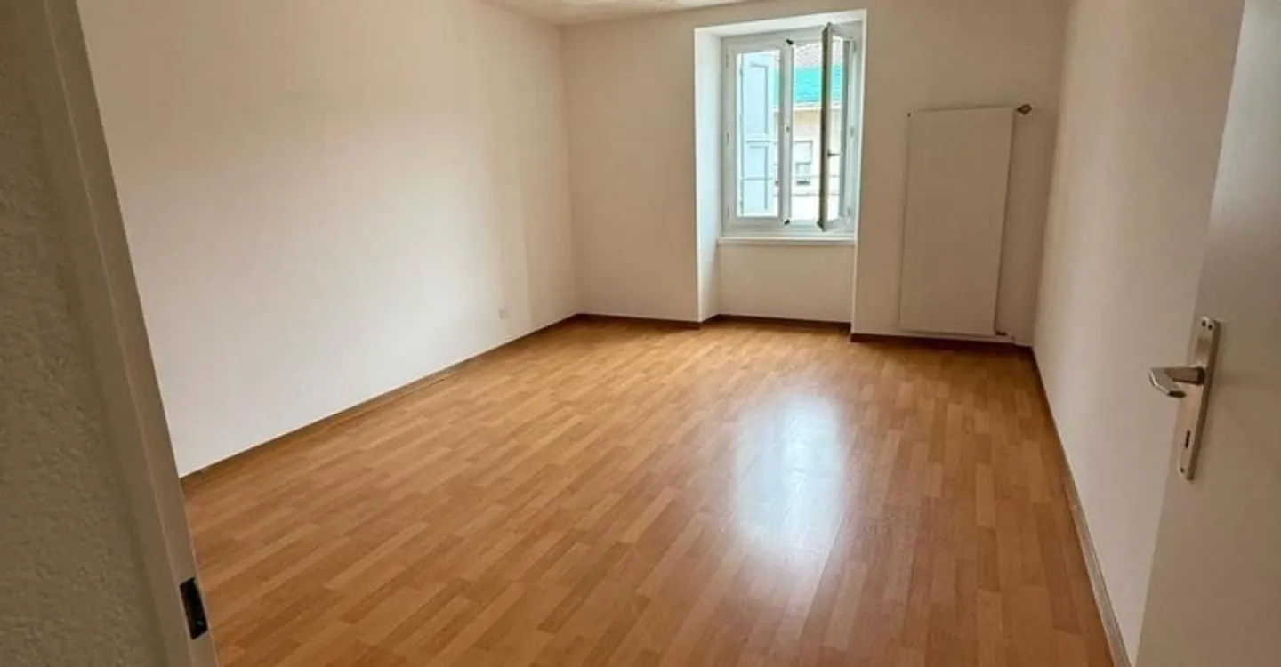 Zu ergreifen! Wunderschöne Wohnung im Herzen von Chippis! - Foto 4 von 6
