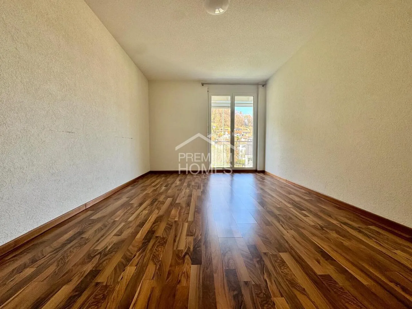 Charmantes Familienhaus mit Garten - Foto 7 von 9