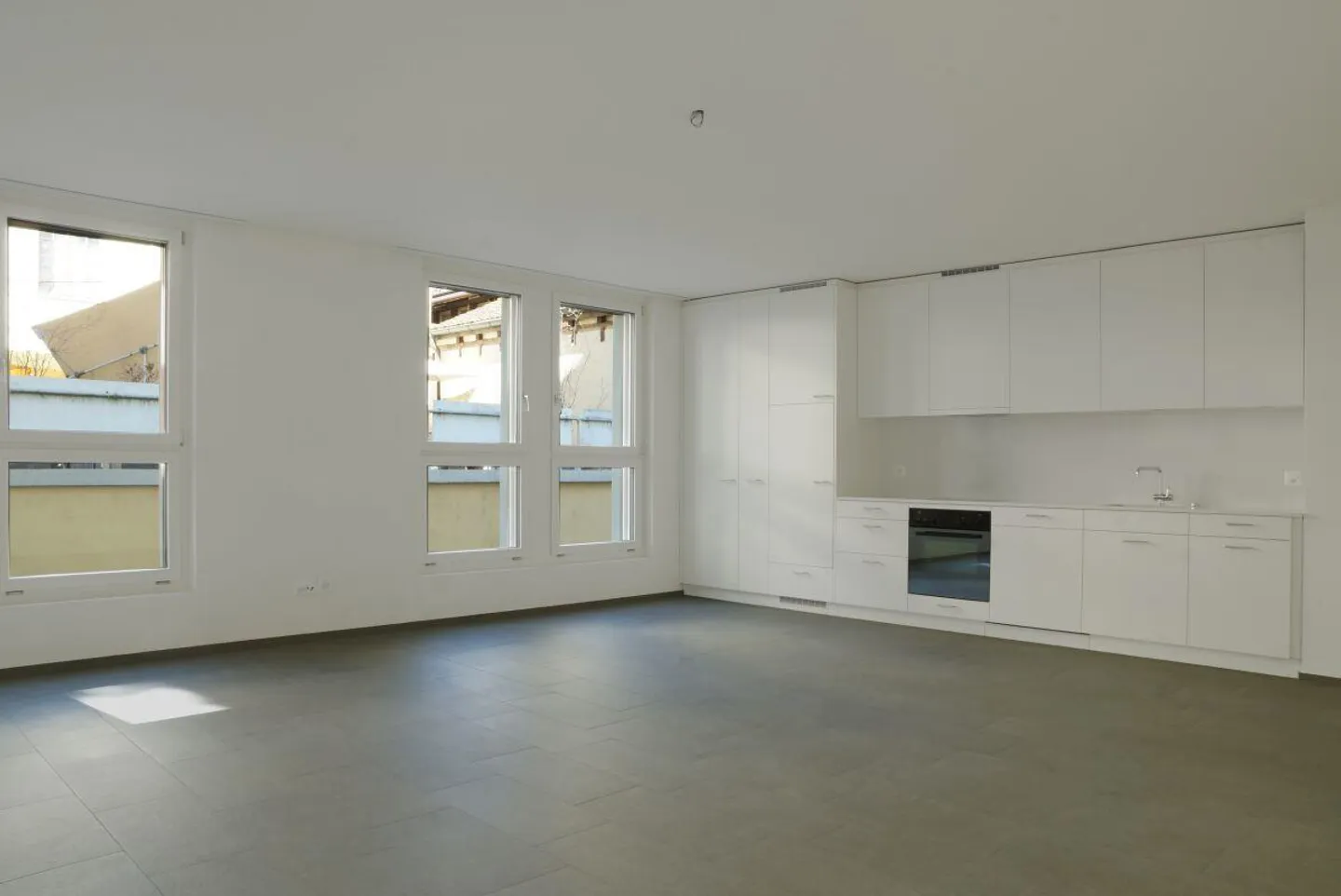 Extraordinary Old Town Apartment with Terrace - Photo 1 of 6