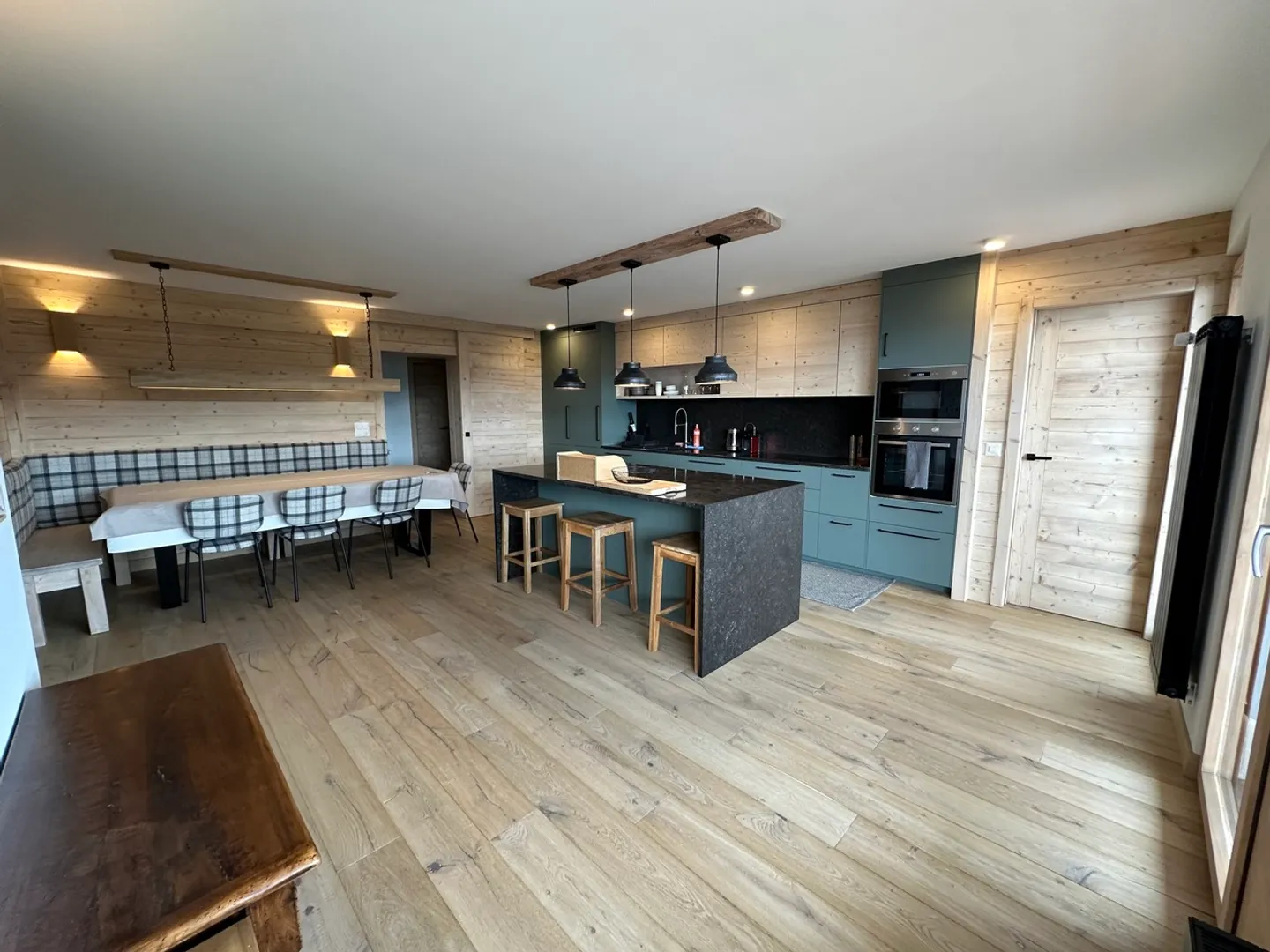 Bellissimo appartamento di 5,5 stanze - Foto 1 di 23