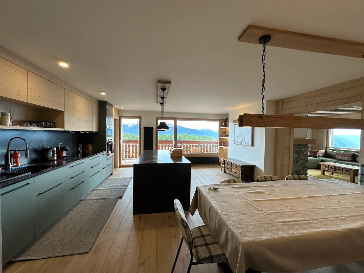 Bellissimo appartamento di 5,5 stanze - Foto 5 di 23