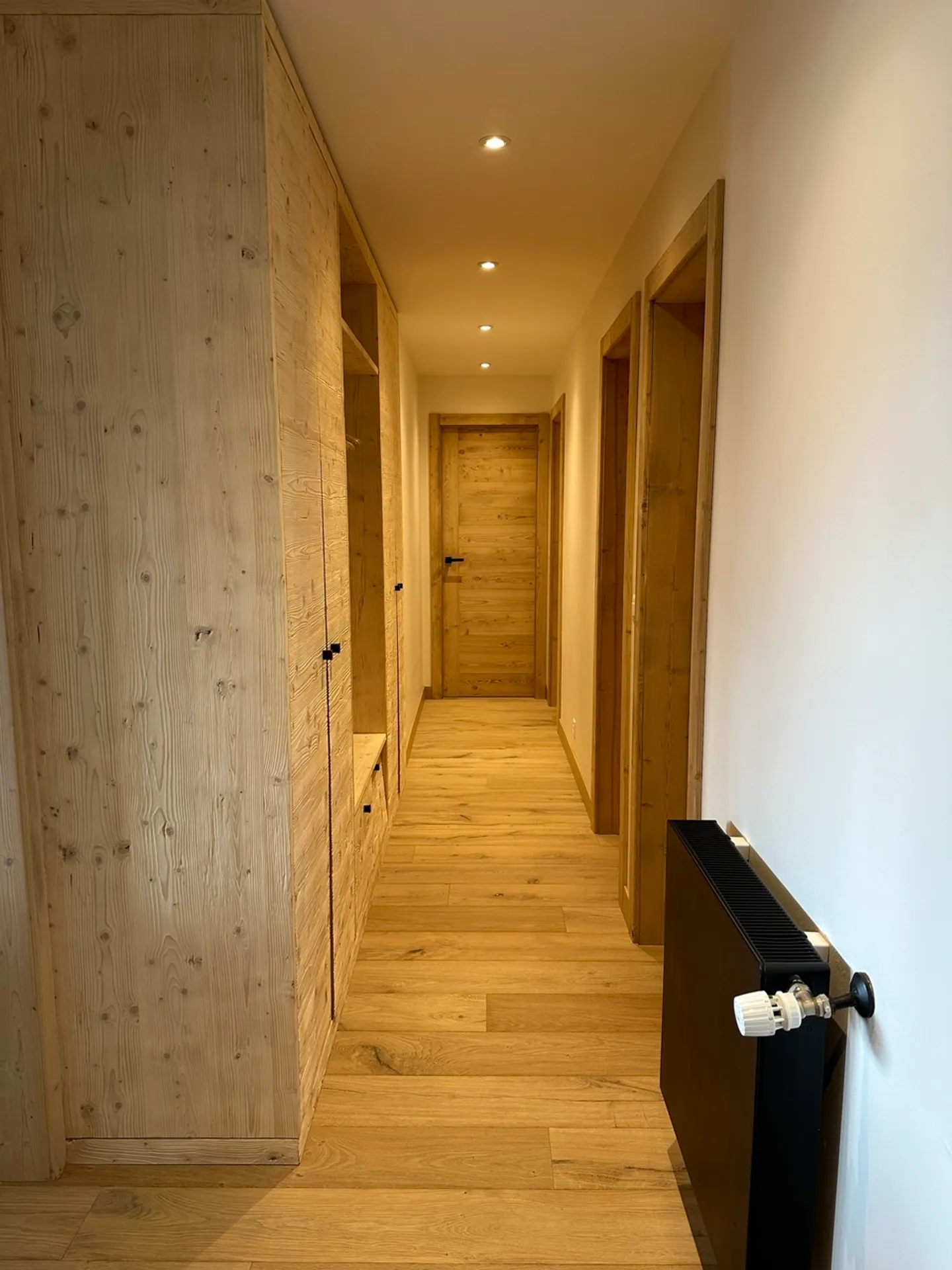 Bellissimo appartamento di 5,5 stanze - Foto 3 di 23