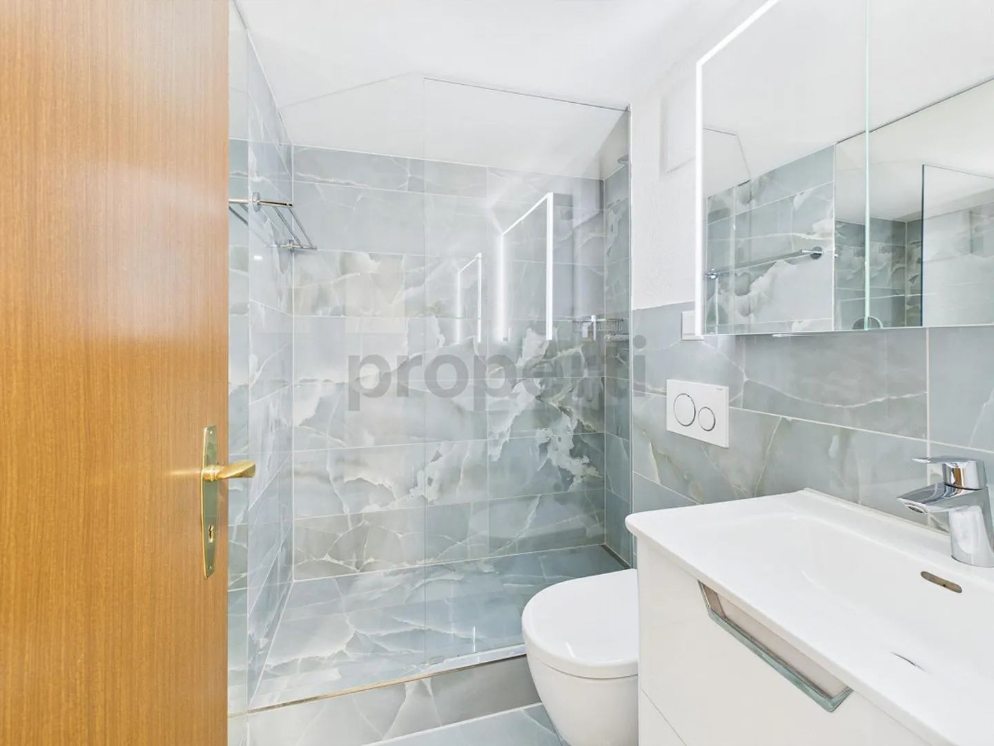 Appartamento 1 camera ristrutturato nel cuore di Zurigo - Foto 5 di 6