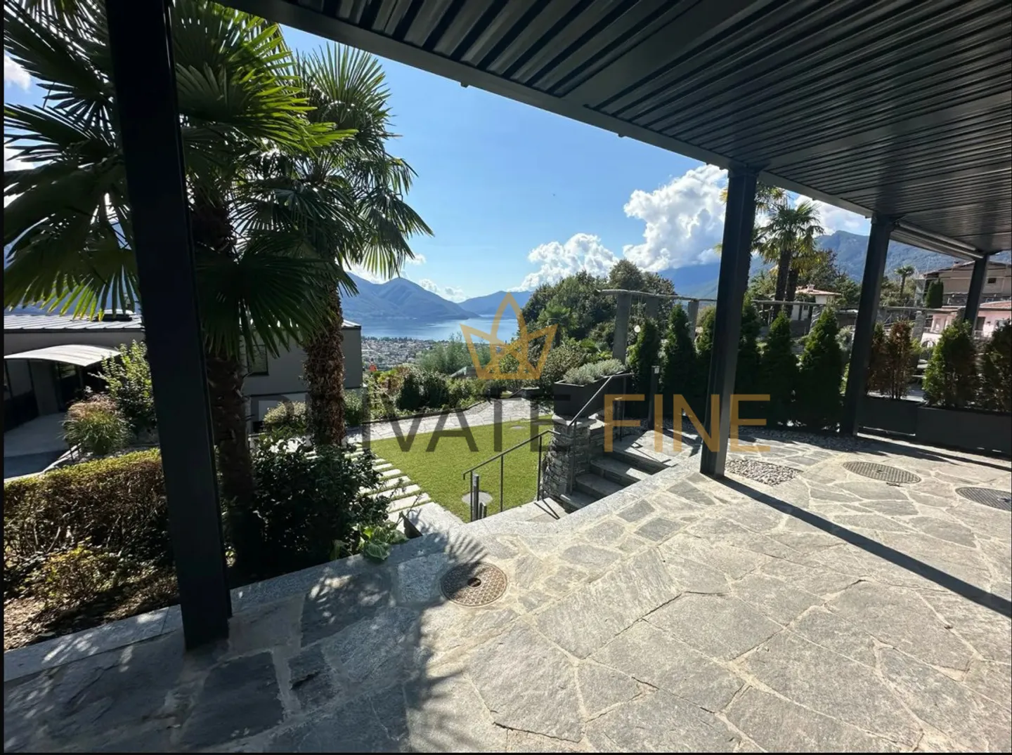 Luxuswohnung mit Seeblick - Foto 1 von 11