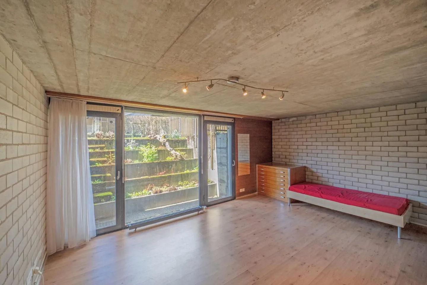 Terraced House 5.5 Rooms - Photo 8 of 13