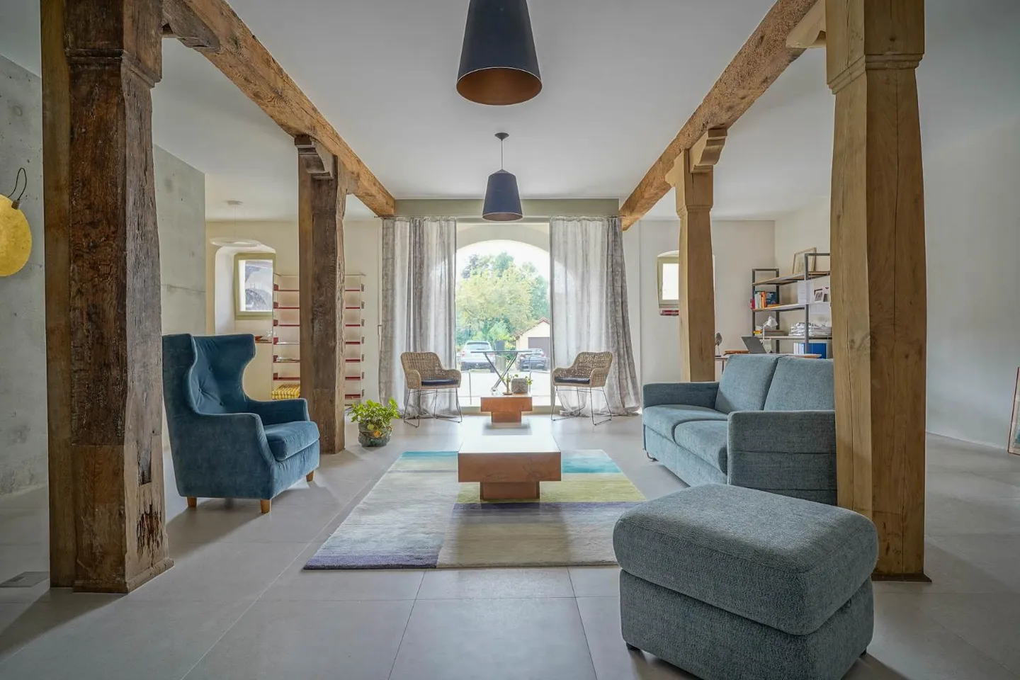 9-Zimmer-Haus - Foto 1 von 17