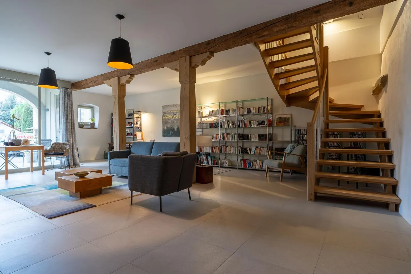 9-Zimmer-Haus - Foto 3 von 17