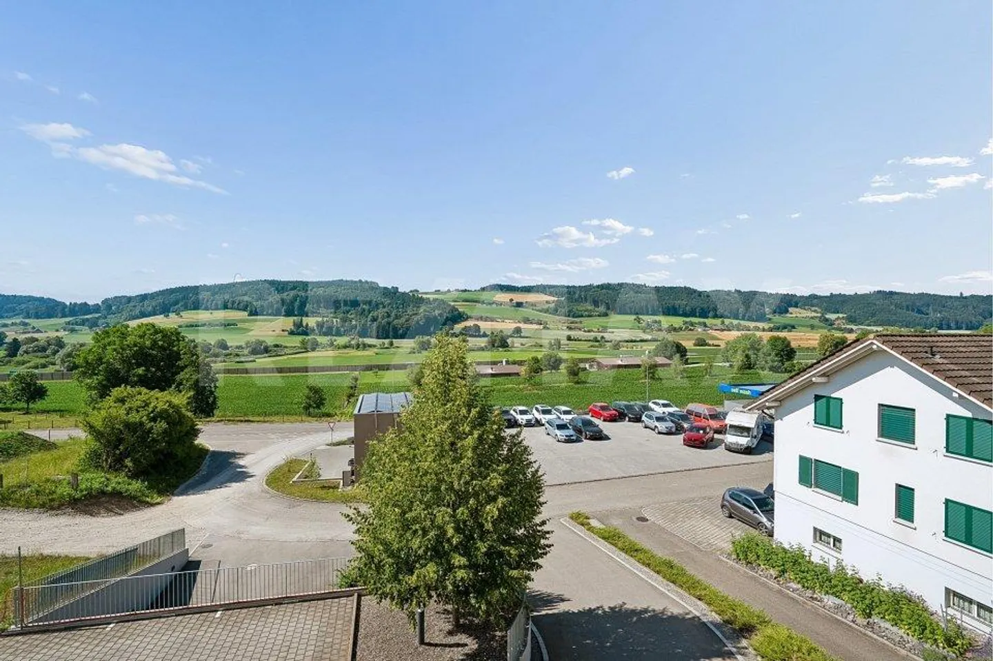 Appartamento moderno di 4½ stanze con vista mozzafiato - Foto 5 di 13