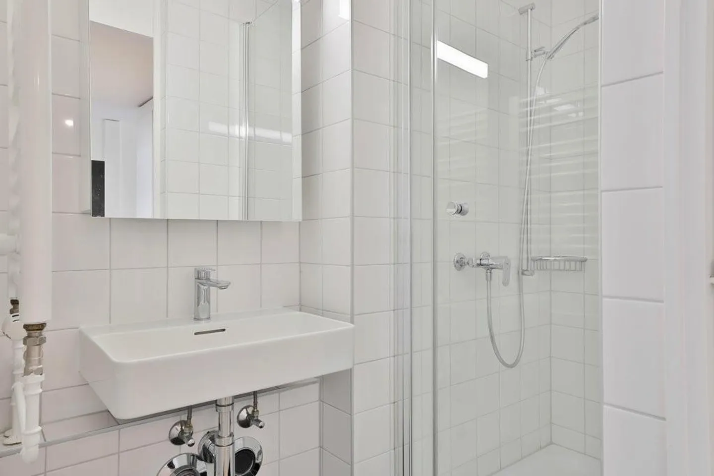 Spacious Apartment in the Tourelle Complex - Photo 5 of 9