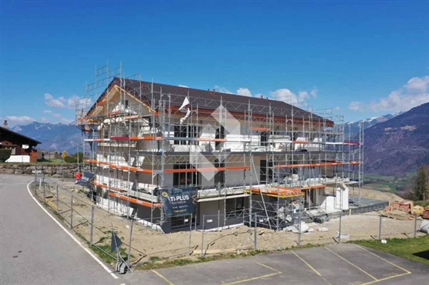 «Süd-Ost-Ausrichtung und Panoramablick im 1. OG» - Foto 5 von 7