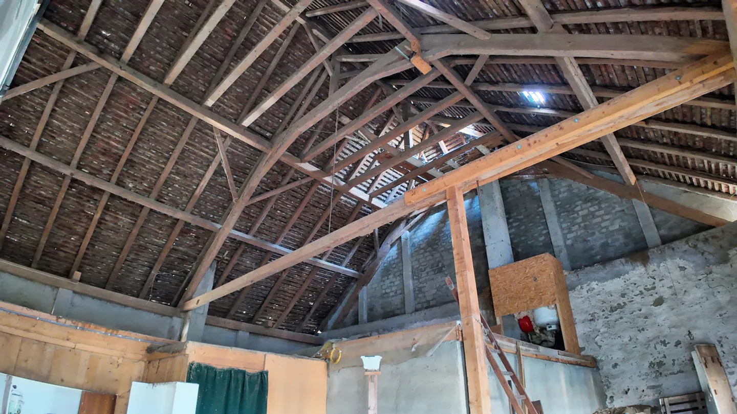 Für Entwickler: Mietgebäude + Grundstück in Montagny / FR - Foto 18 von 18