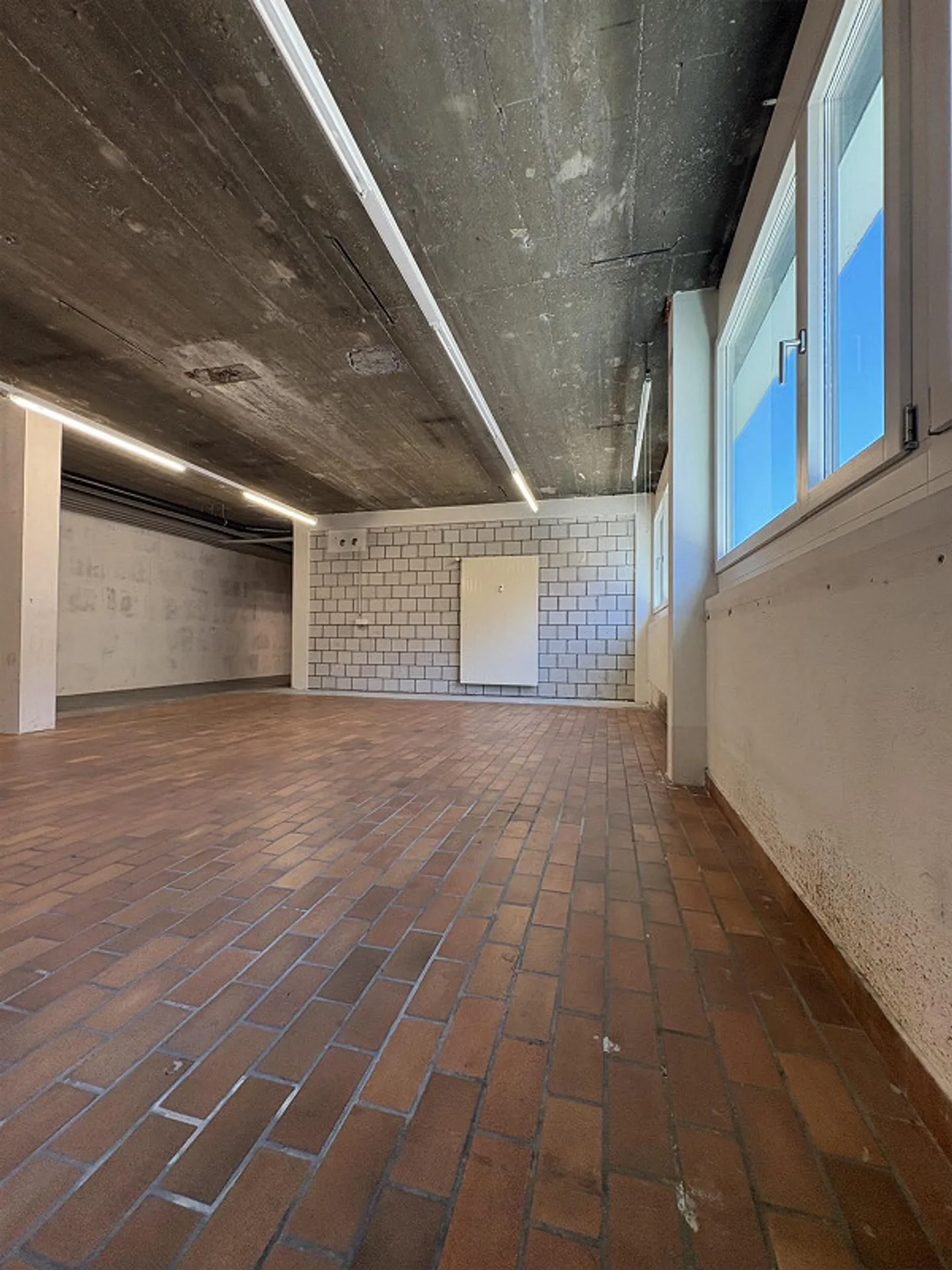 Tanto spazio per le tue idee? 75 m² di spazio di stoccaggio ad Allschwil - Foto 5 di 8