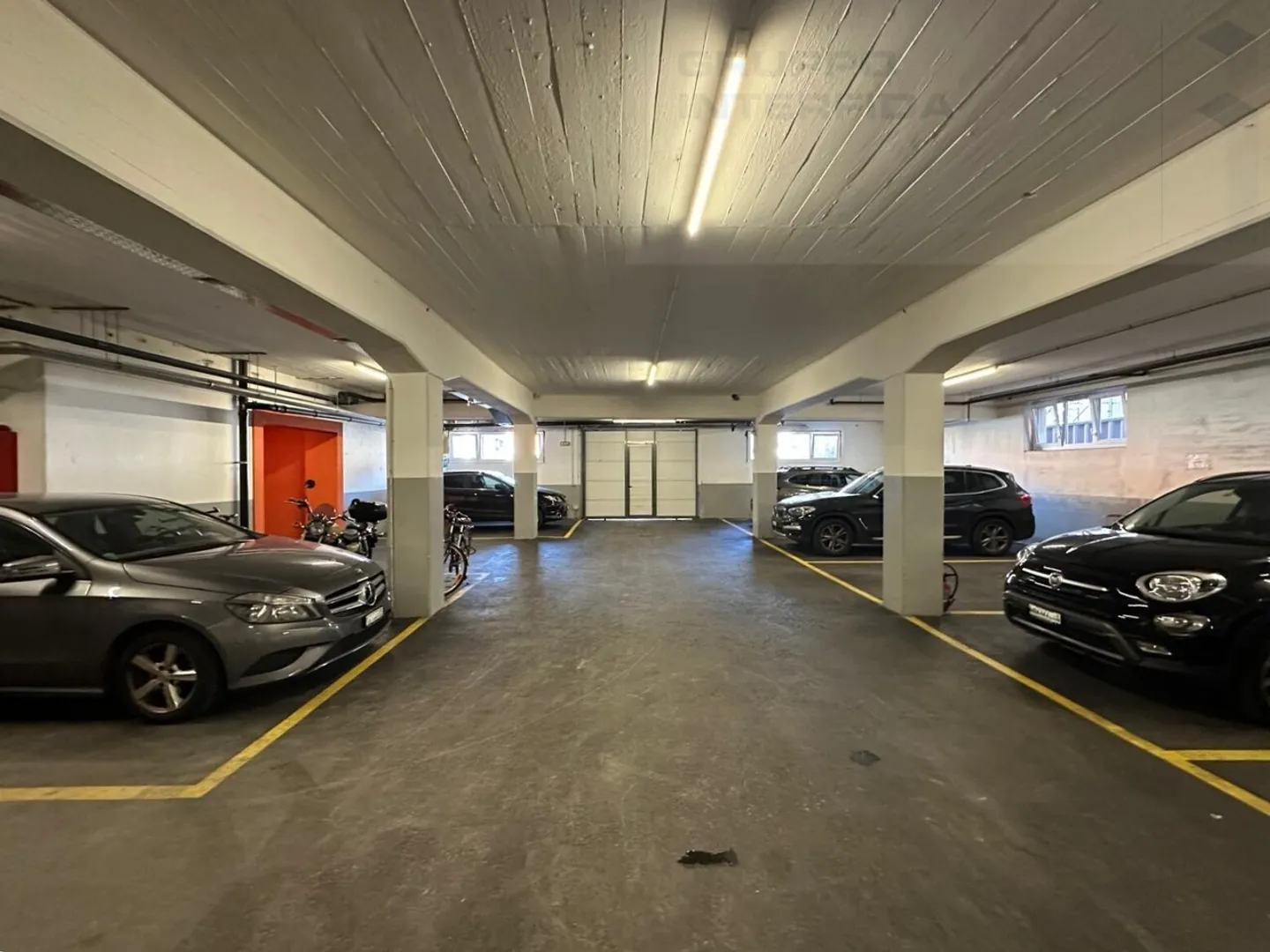 3.5 ZIMMER IN EINER DIENSTLEISTUNGSZONE - Foto 10 von 11