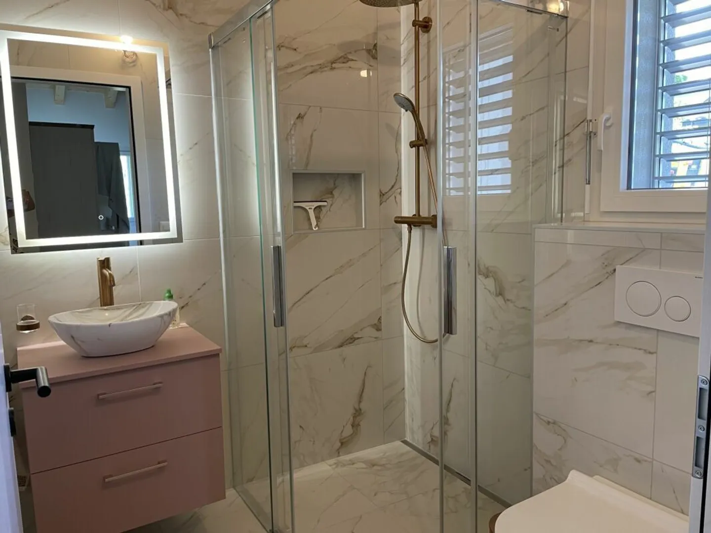 Magnificent crossing penthouse in a residential area - Photo 8 of 16