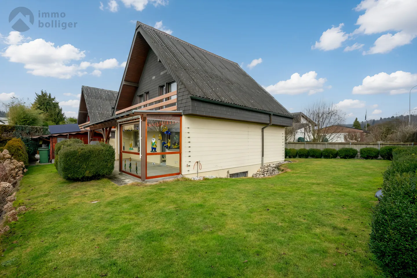 Charming Family Home in Oftringen - Photo 1 of 17