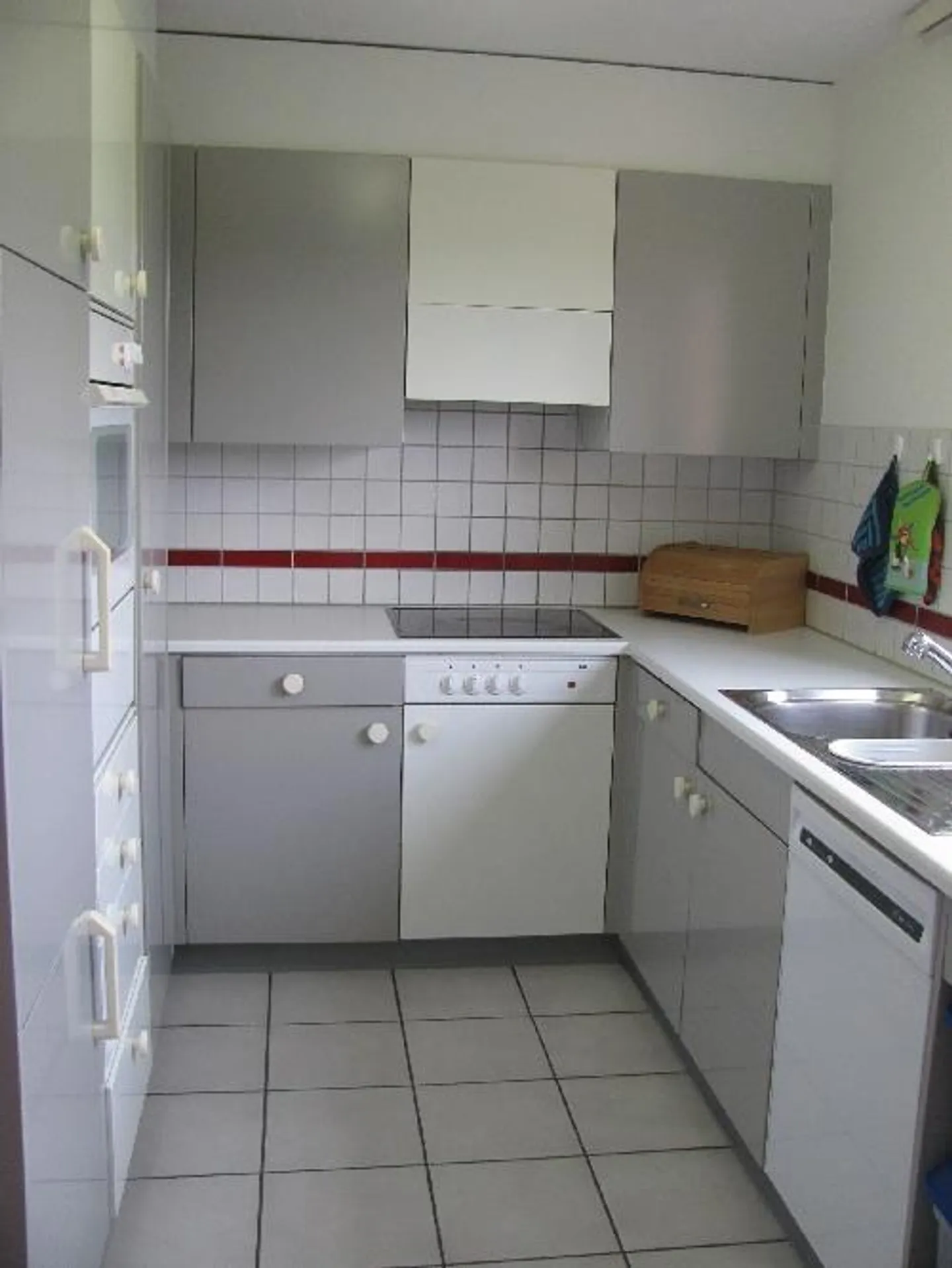 Spacious 3.5-room apartment in Oberi! - Photo 3 of 7