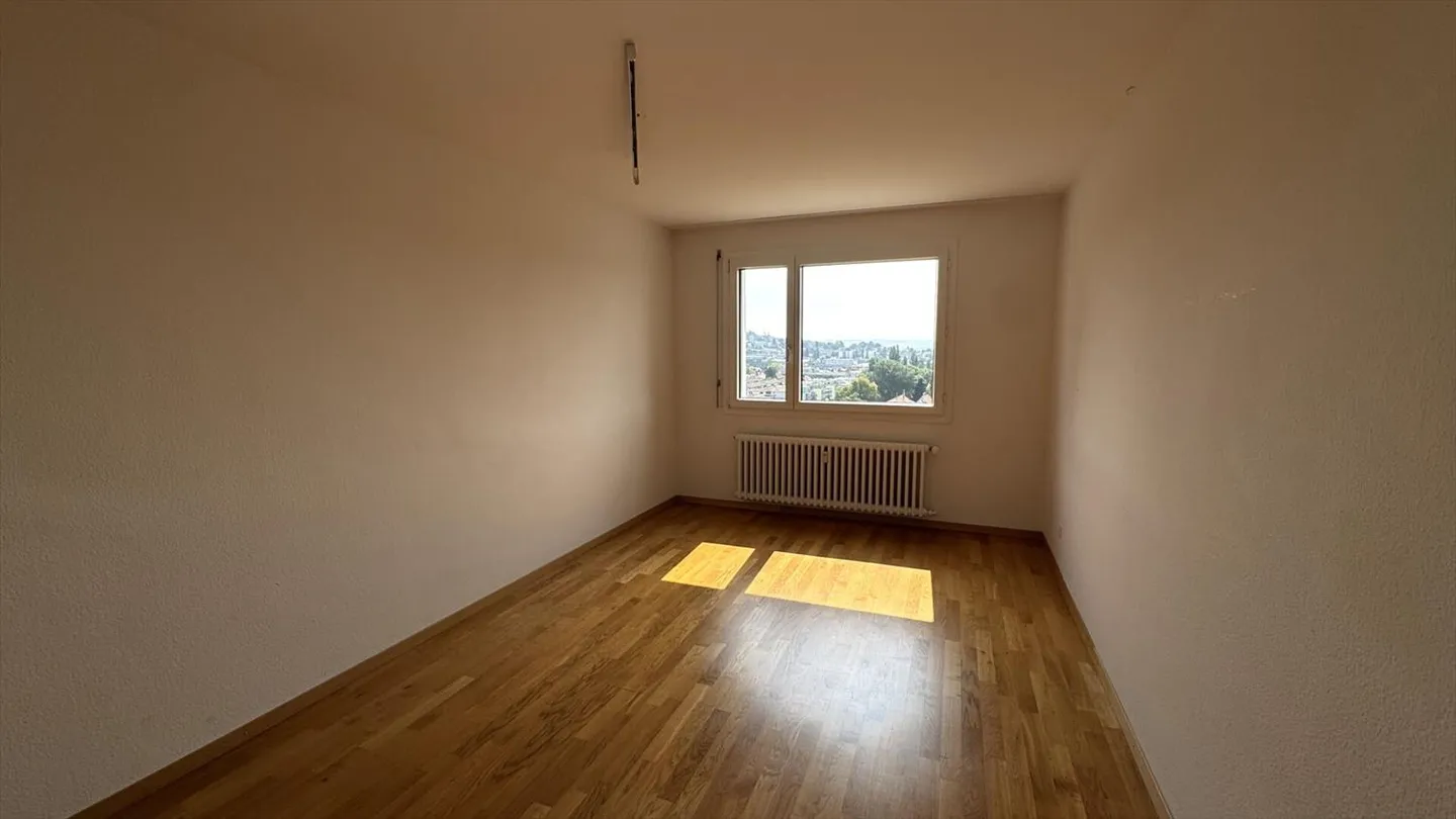Bienne, 3-Zimmer-Wohnung im 2. Stock mit freier Sicht auf die Stadt - Photo 6 sur 6