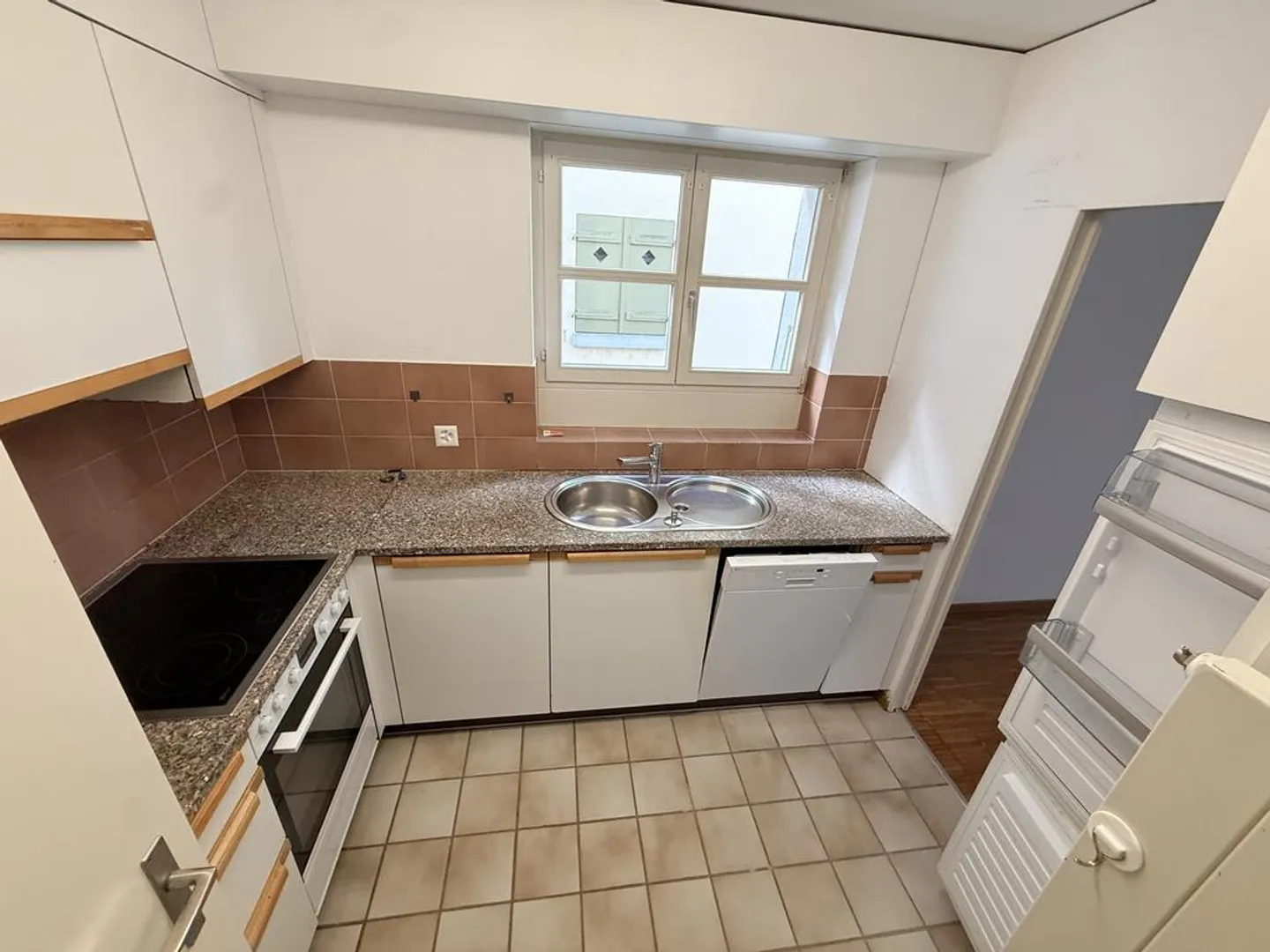 1 Mois de Loyer Gratuit pour le Bel Appartement Spacieux à Laufen - Photo 5 sur 10