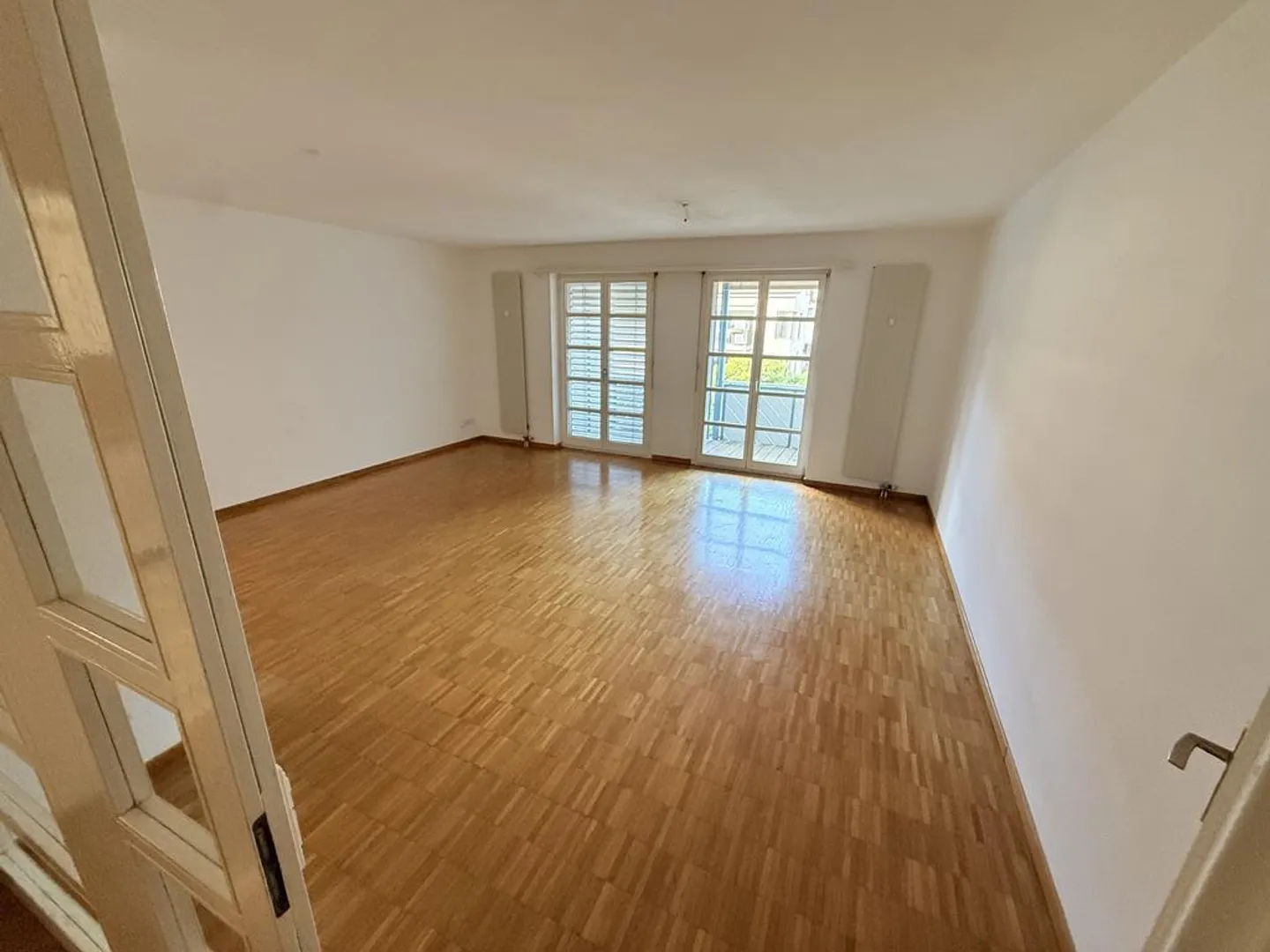 1 Mois de Loyer Gratuit pour le Bel Appartement Spacieux à Laufen - Photo 6 sur 10