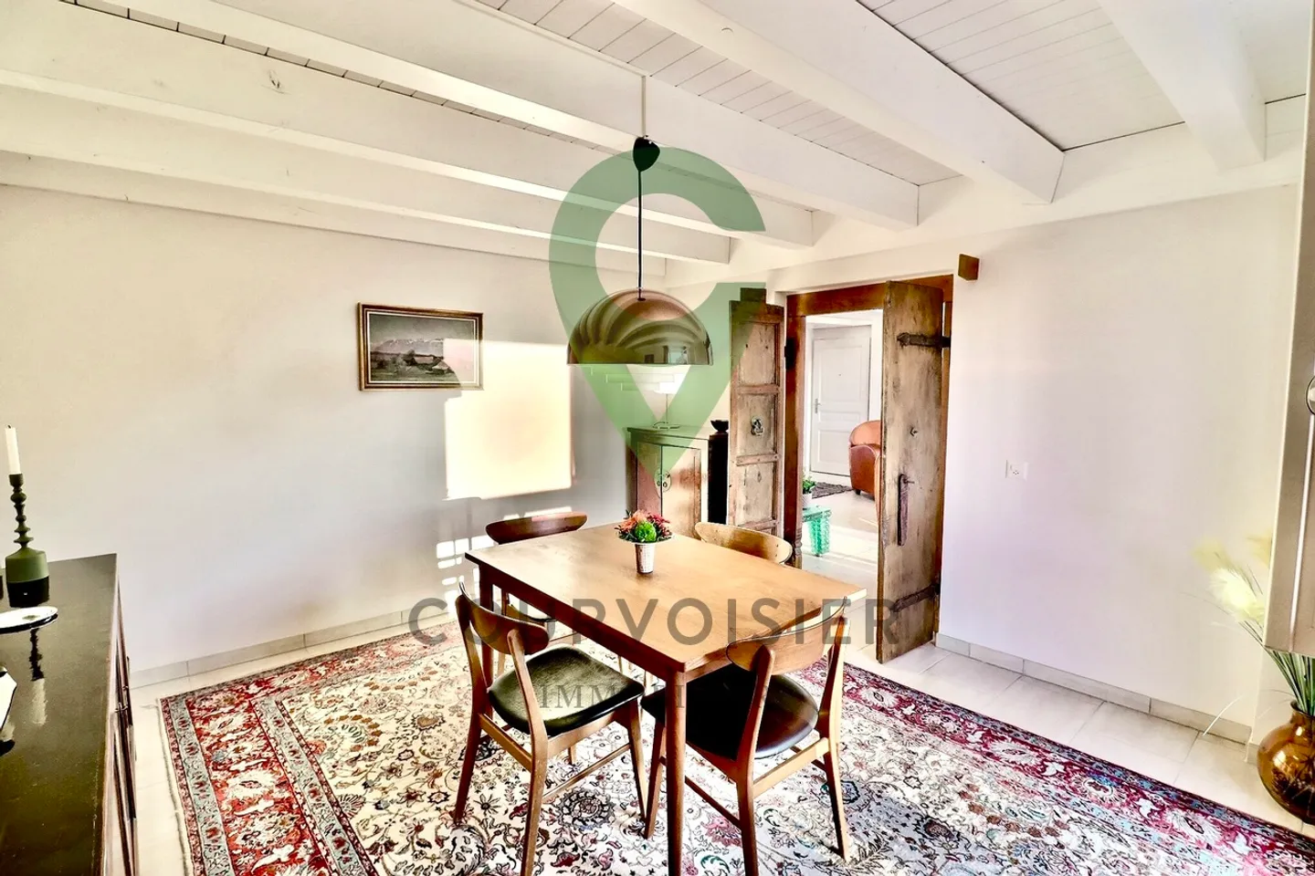 Wunderschön renovierte Penthousewohnung mit Geschmack, Blick auf die Weinberge und den See - Foto 7 von 12