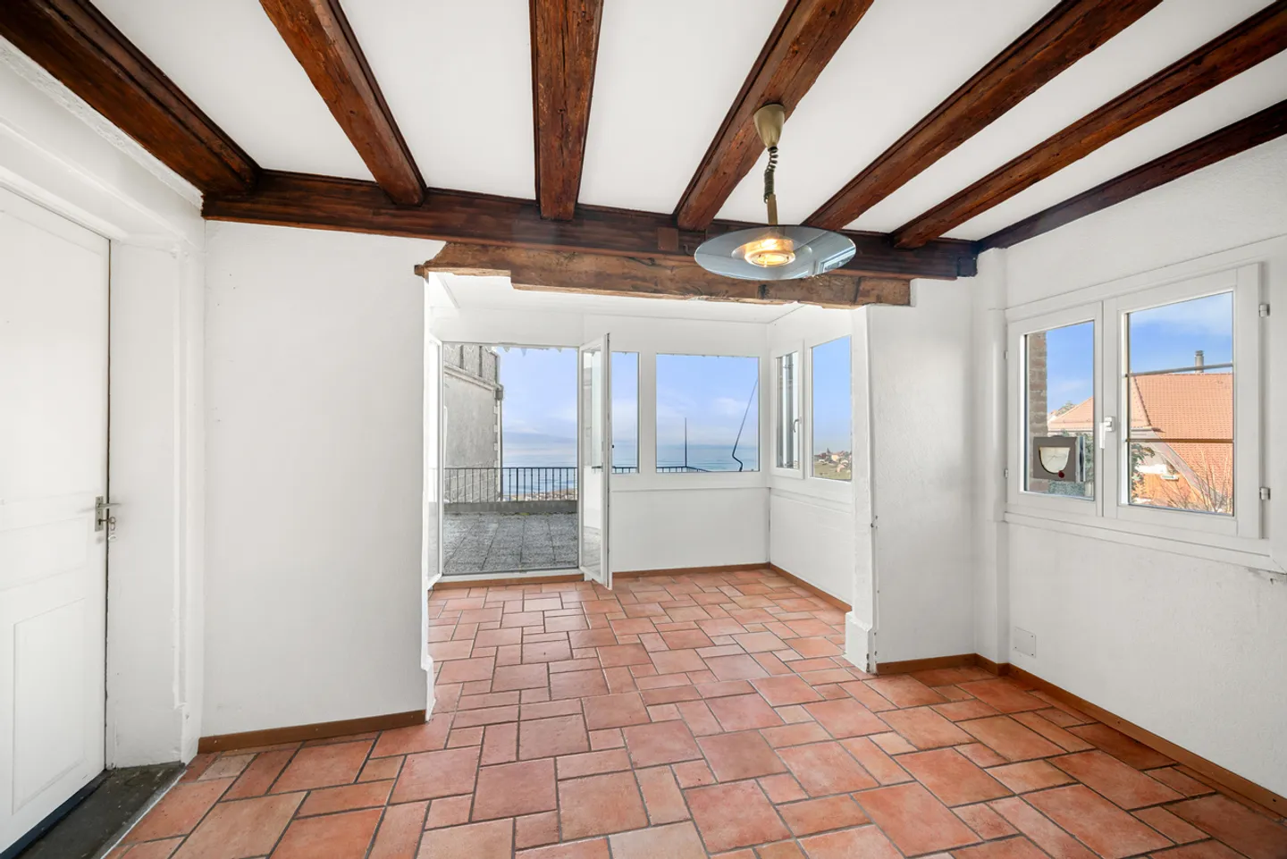 Außergewöhnliches Gebäude mit 3 Wohnungen und Panoramablick, Lavaux - Foto 8 von 26