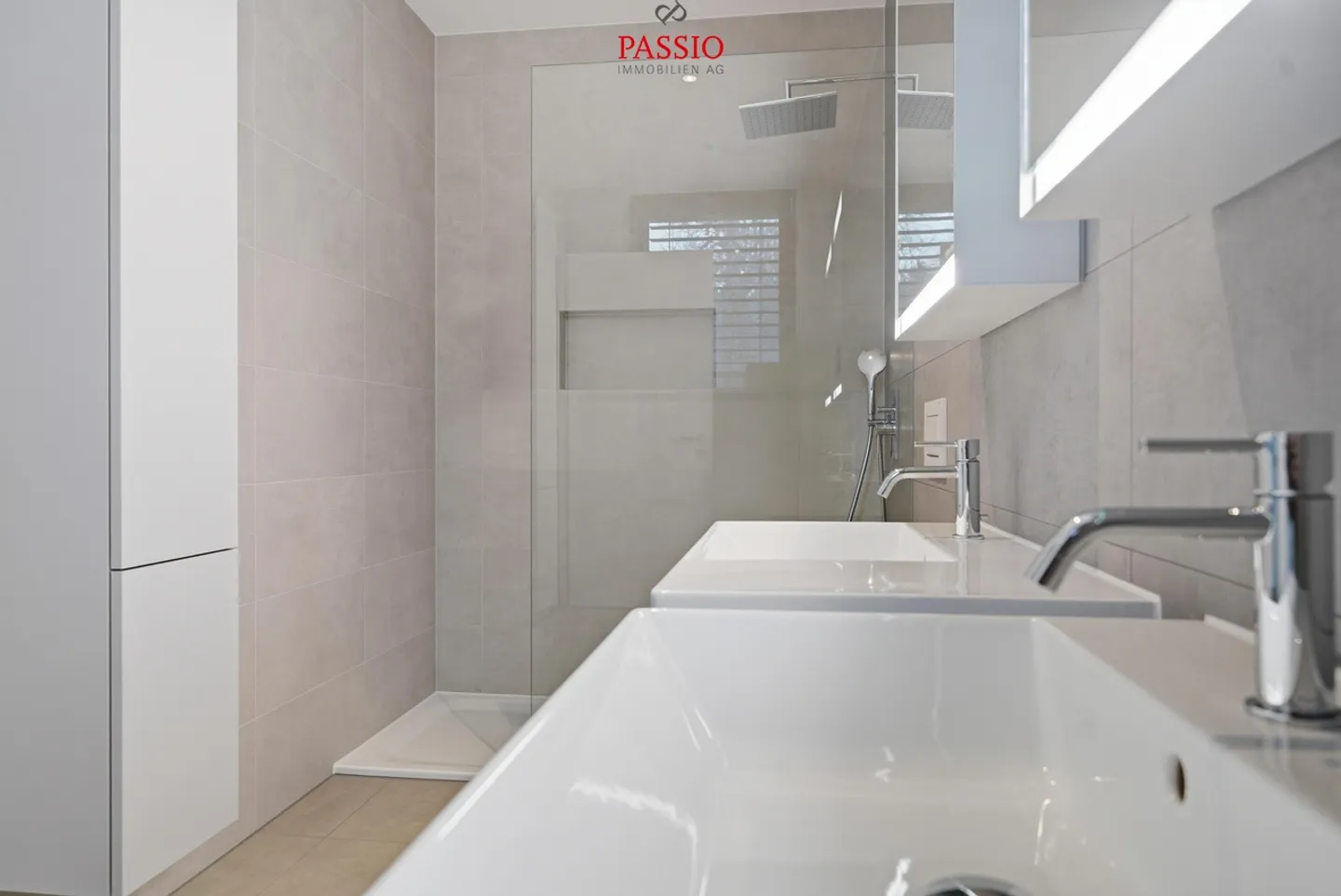 High-quality 5.5-room new duplex apartment with exclusive interior design - Photo 4 of 11