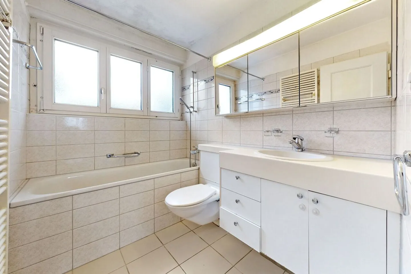 Appartement charmant avec vue sur la ville - limité à 1 an - Photo 9 sur 9