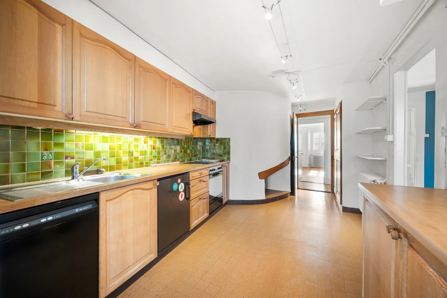 Außergewöhnliches Gebäude mit 3 Wohnungen und Panoramablick, Lavaux - Foto 5 von 26